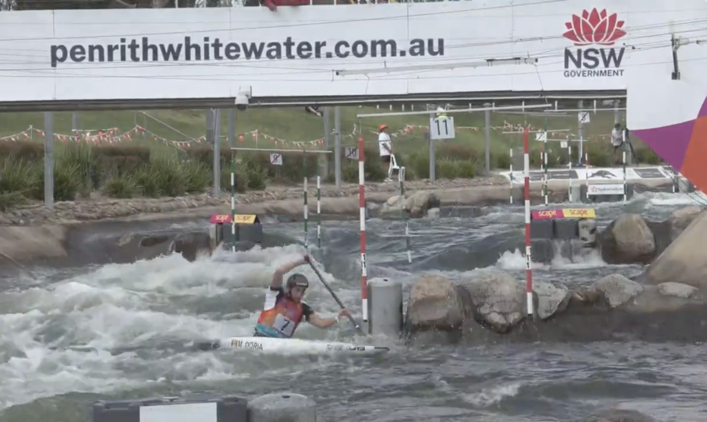 Mònica Doria durant la final de canoa.