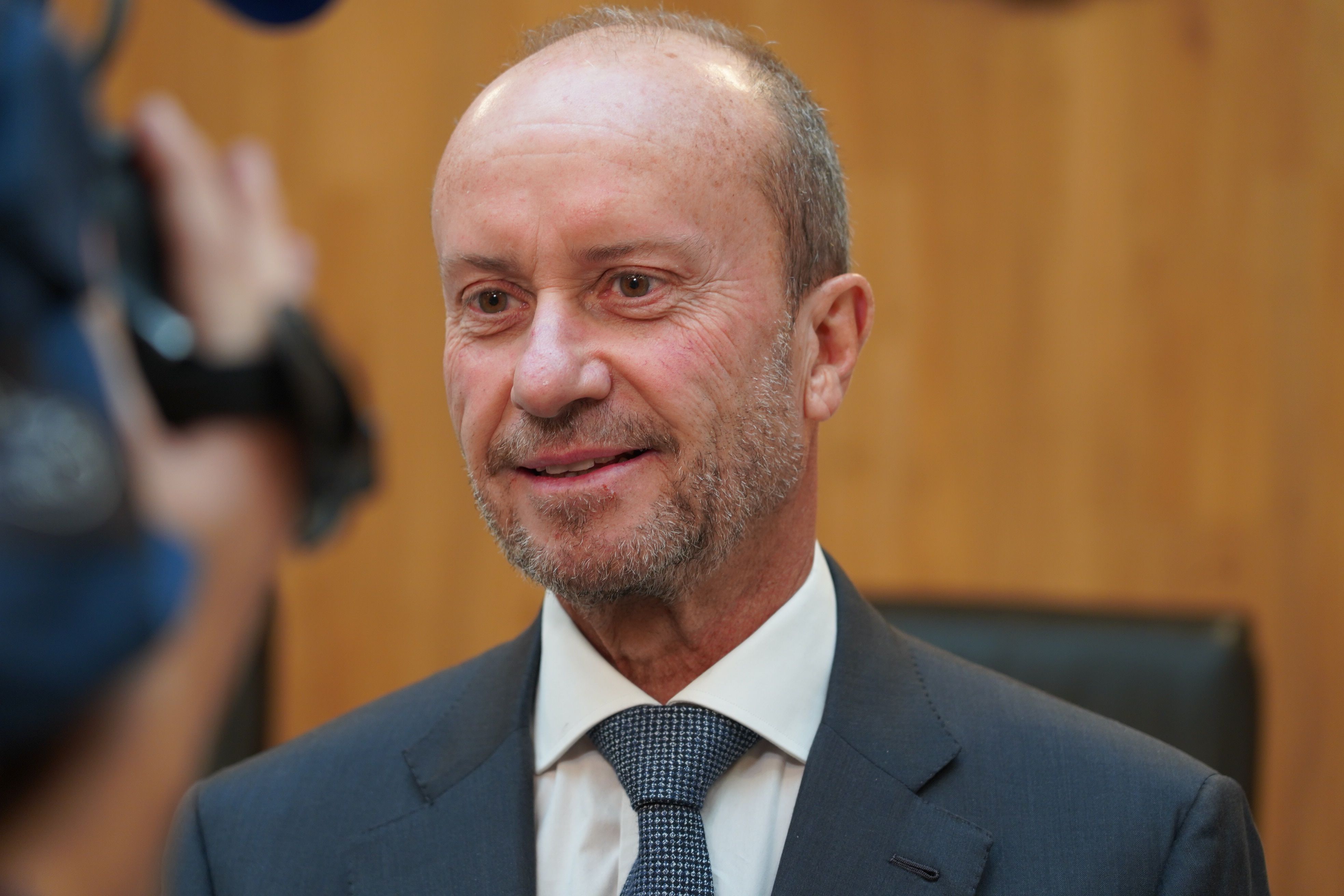 Josep Maria Rossell abans de respondre les preguntes dels periodistes.