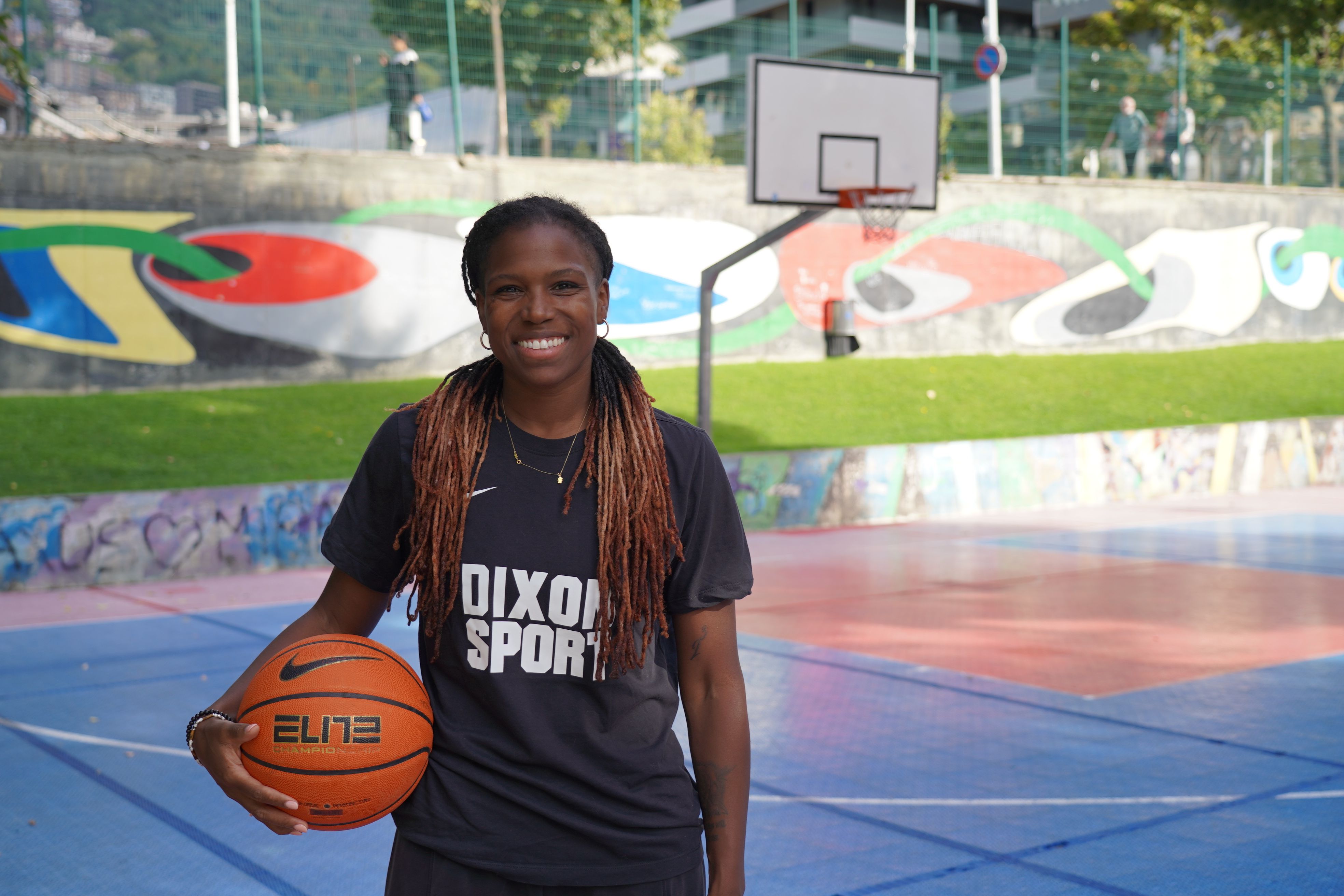 Sheila Dixon, CEO de Dixon Sport Academy, al parc del Prat del Roure. 