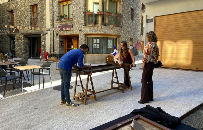 Darrer dissabte del Mercat de la Vall. Darrer dissabte del Mercat de la Vall.