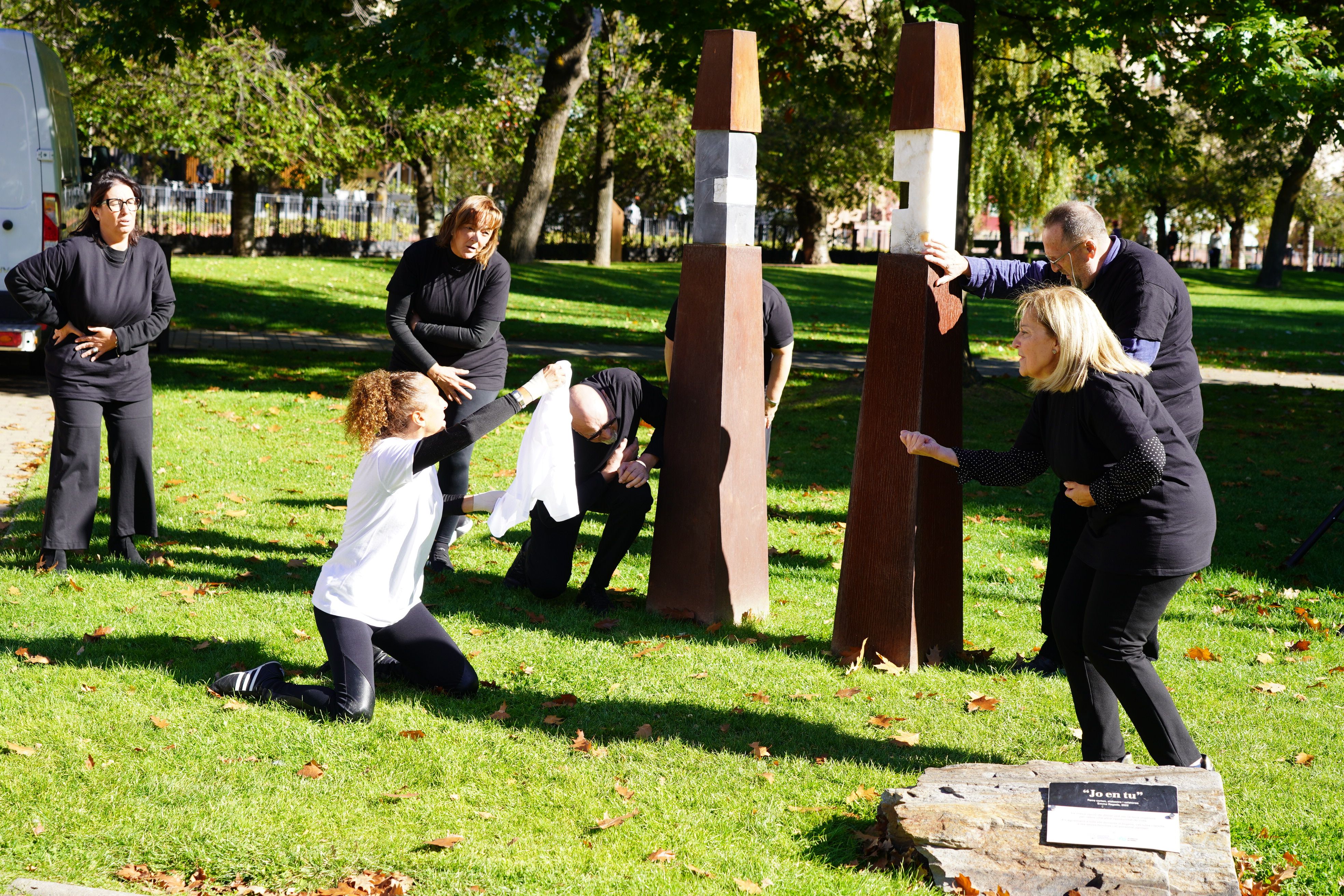 Els actors de l'escola Entreacte, durant la representació.