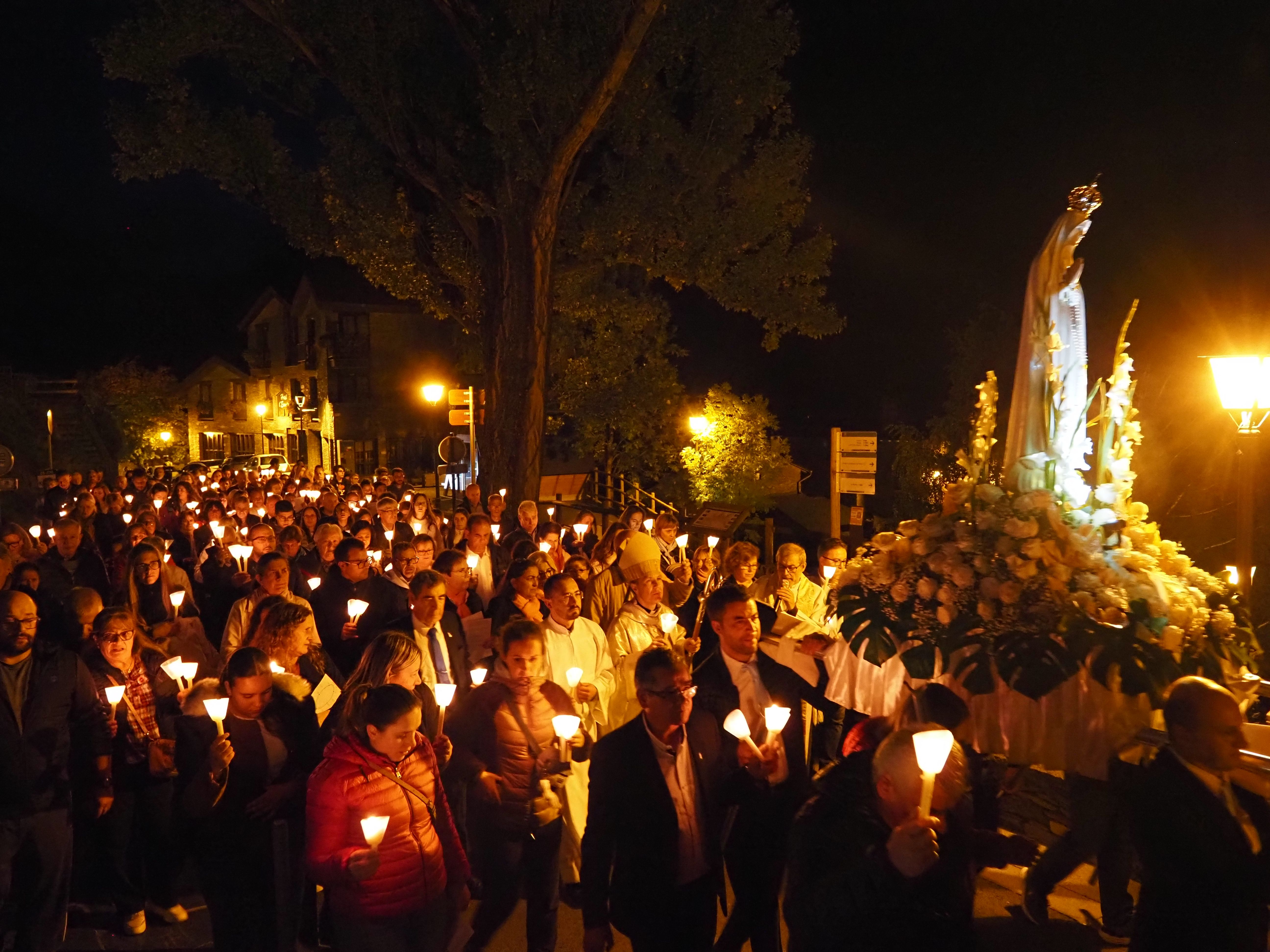 Arribant ja al santuari. Arribant ja al santuari.