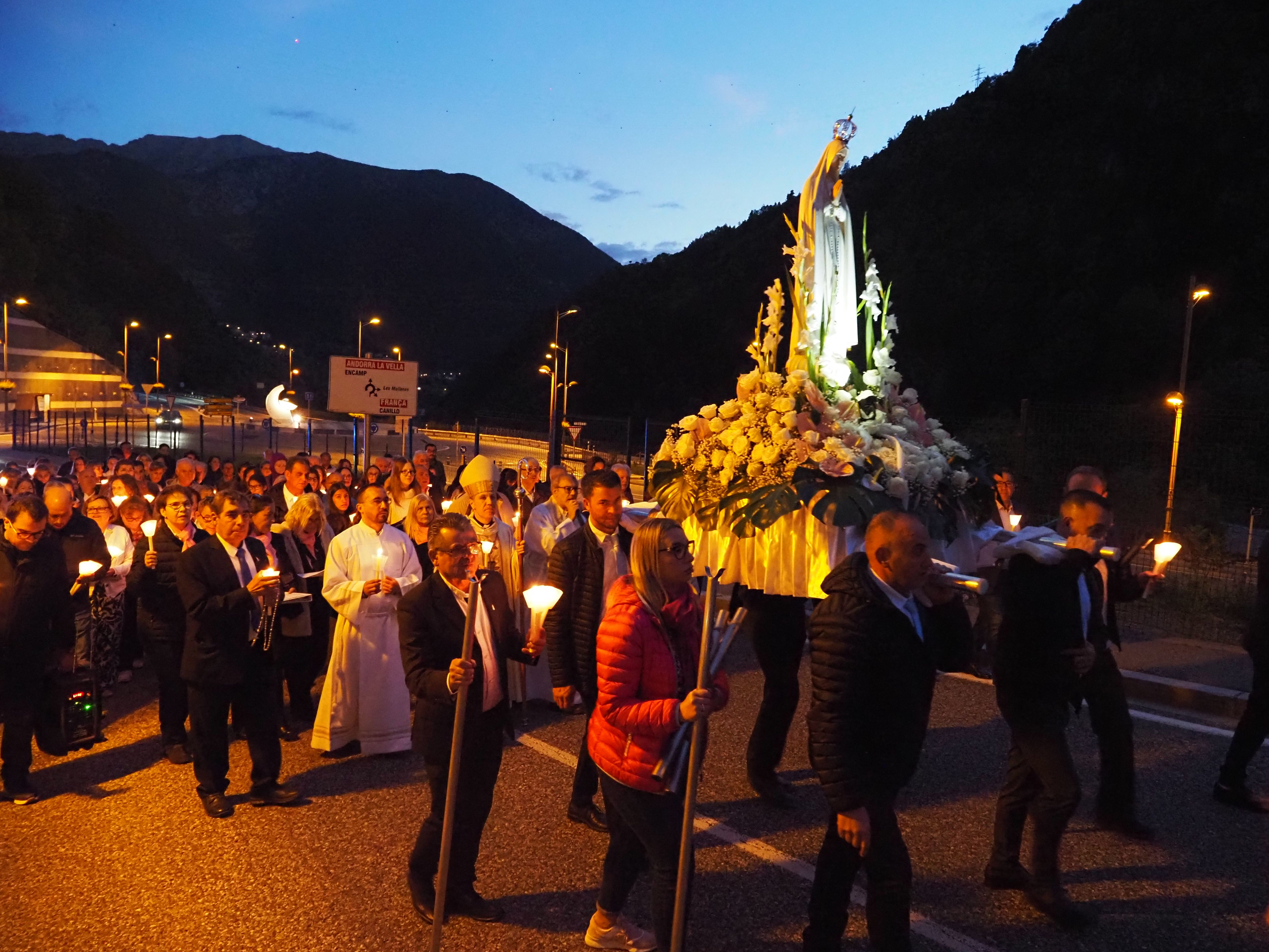 El punt de sortida ha estat a la rotonda i s'ha arribat fins al santuari. El punt de sortida ha estat a la rotonda i s'ha arribat fins al santuari.