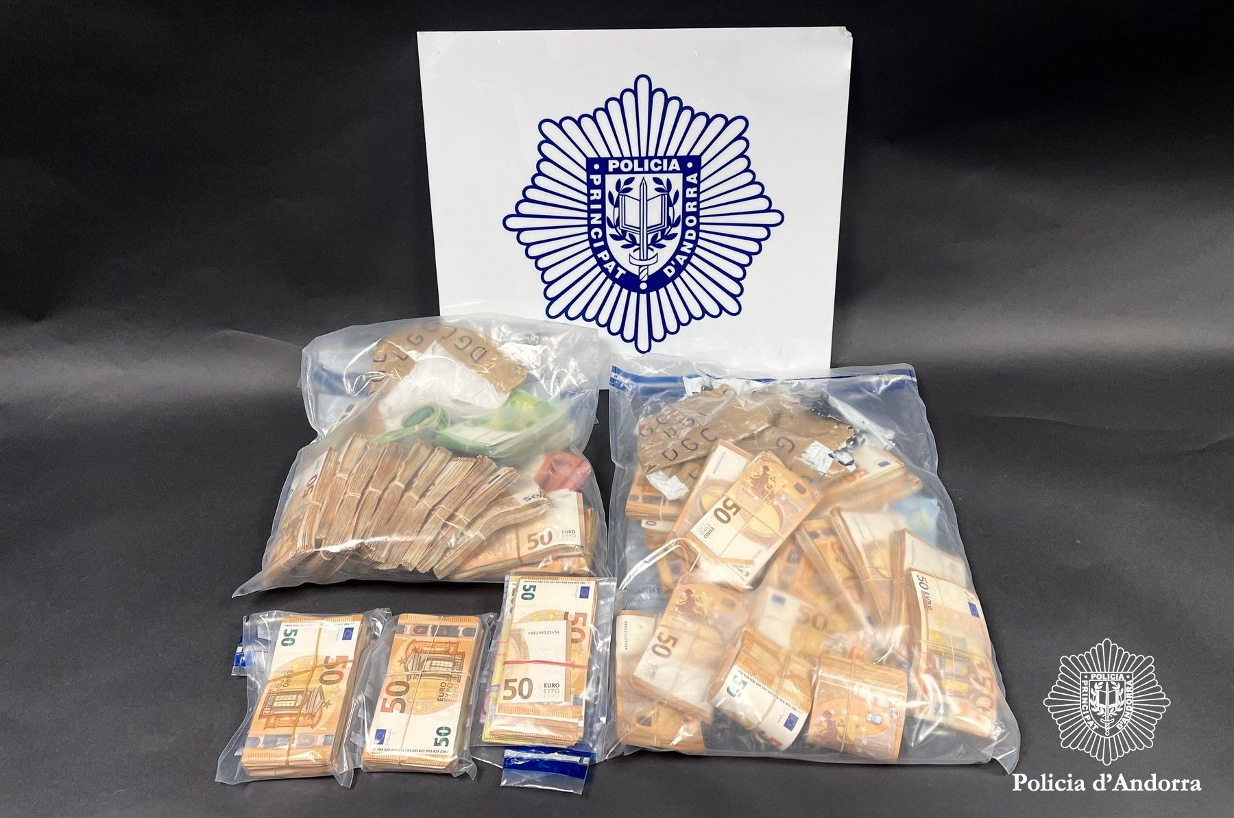 DETINGUT RELLOTGES LUXE PREMSA 20251015