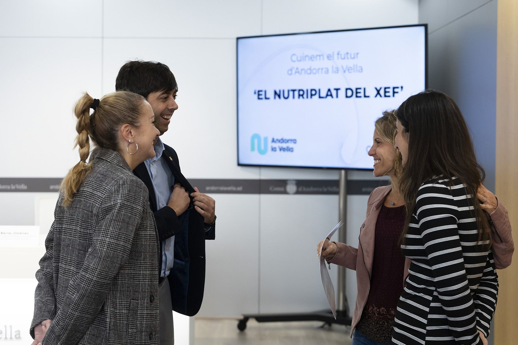  Follow Presentació concurs ‘El Nutriplat del Xef’. 