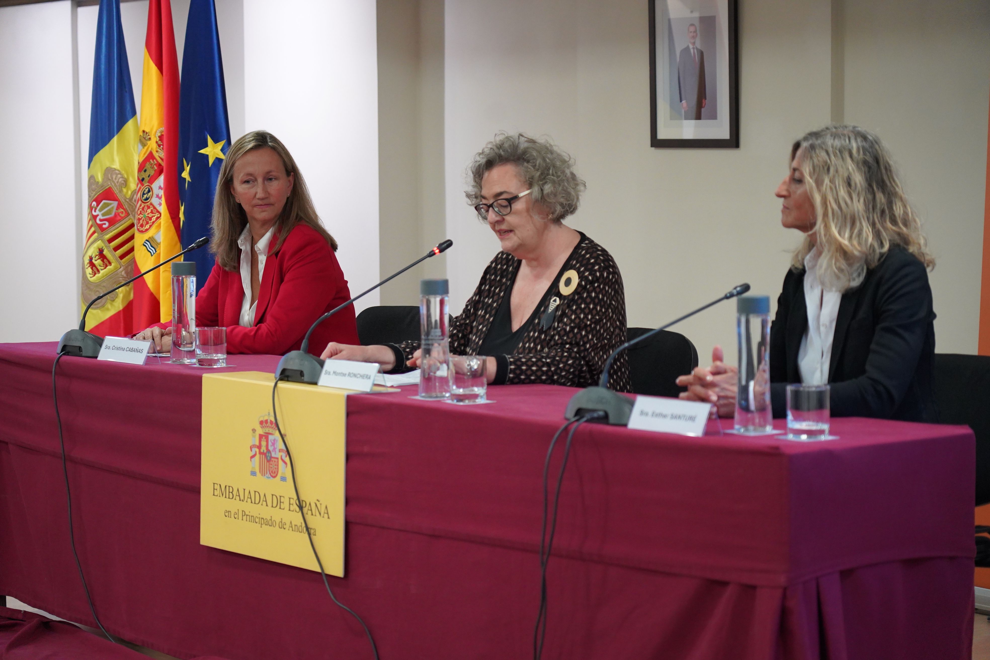 un moment de la taula rodona de lideratge femení al sector hoteler. un moment de la taula rodona de lideratge femení al sector hoteler.