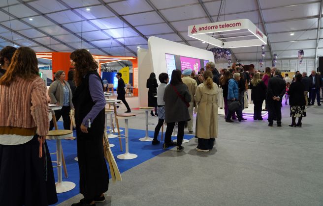 Els primers visitants de la Fira. Els primers visitants de la Fira.