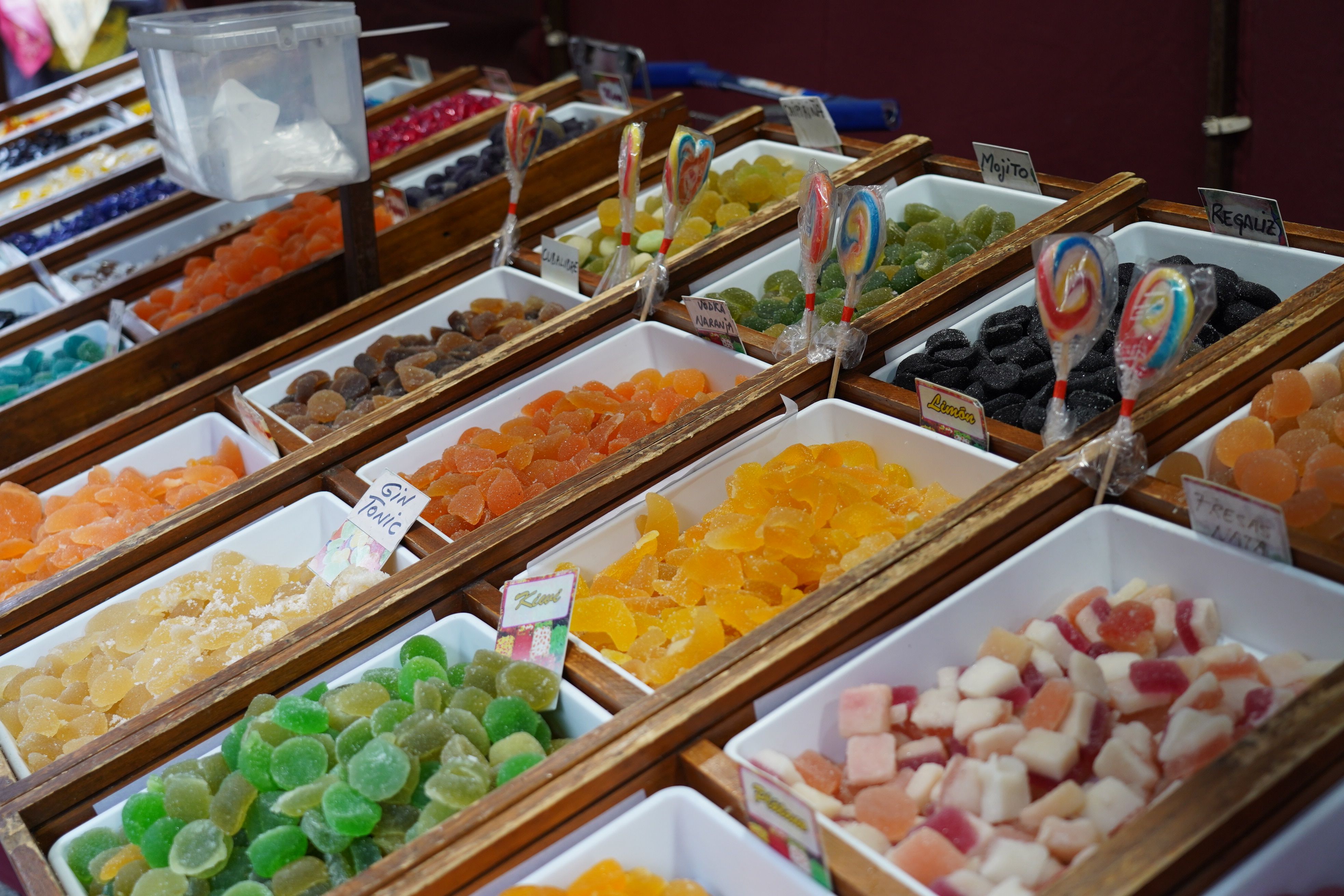 Tot tipus de dolcos i 'xuxes'. Tot tipus de dolcos i 'xuxes'.