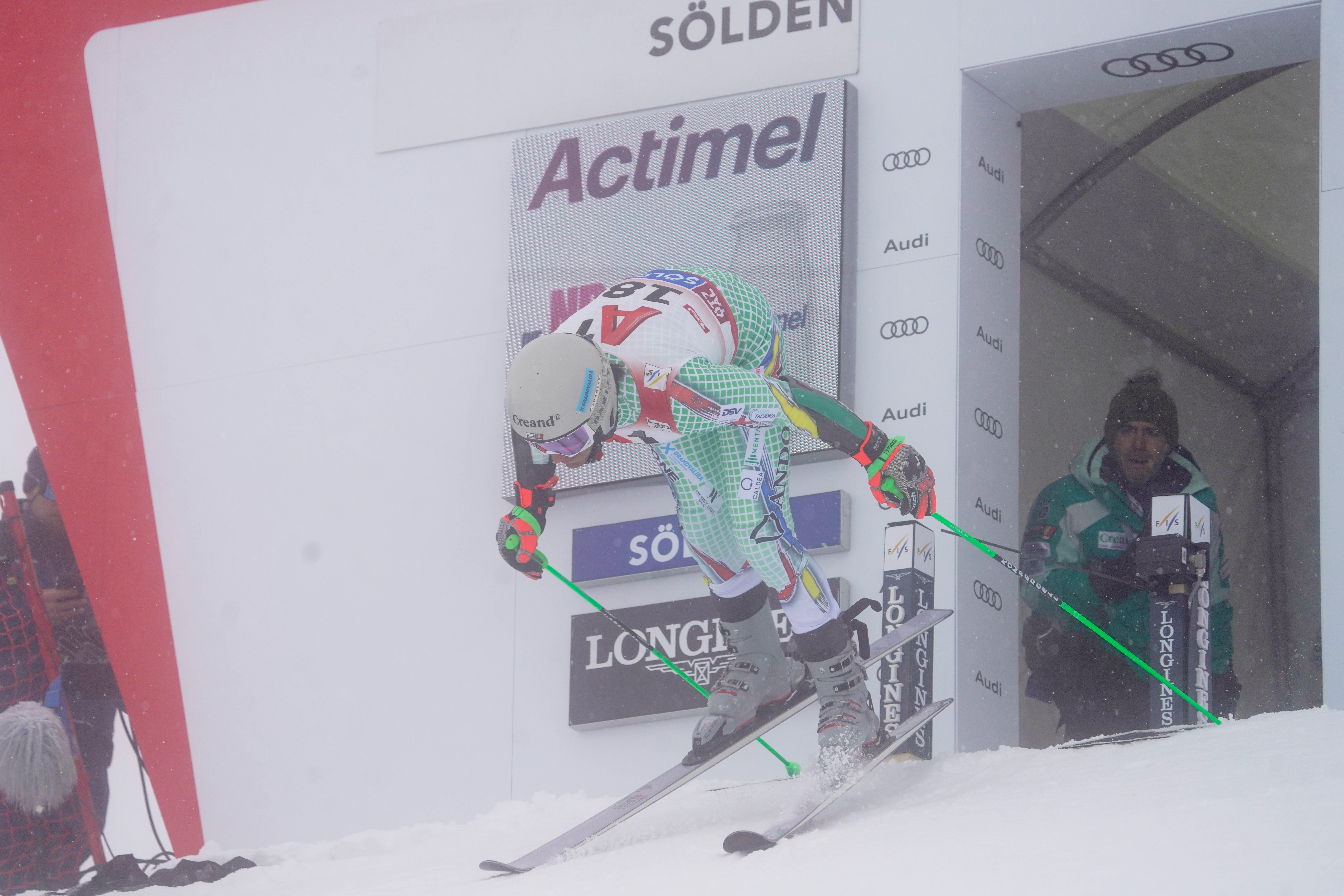 Verdú, al portilló de la 1ª mànega de Sölden FOTO MIchel Cottin Agence Zoom 03 Verdú, al portilló de la 1ª mànega de Sölden FOTO MIchel Cottin Agence Zoom 03