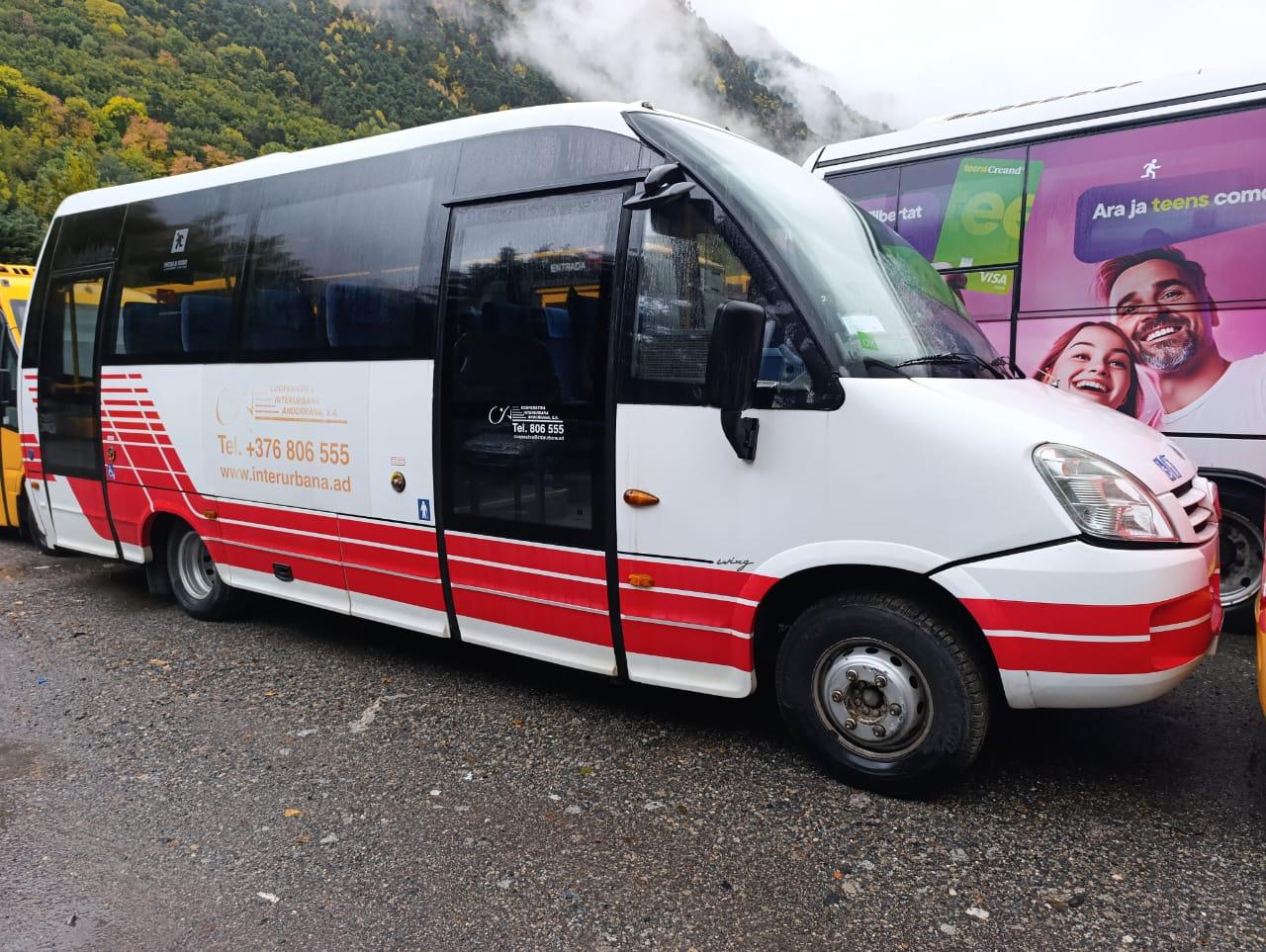 Un dels vehicles que oferirà el servei de transport urbà i escolar al Pas de la Casa.