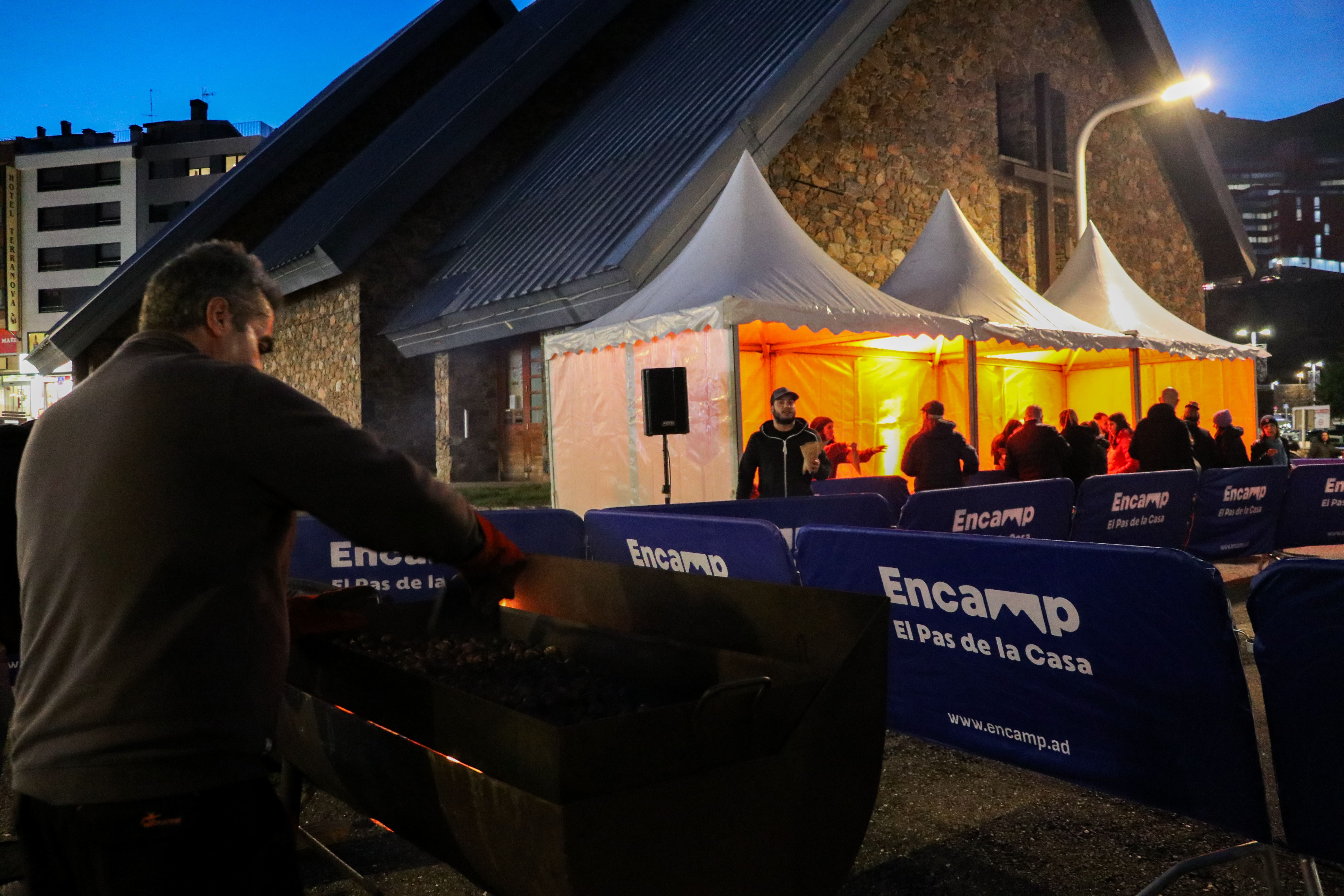 Una imatge de la castanyada popular d’Encamp.