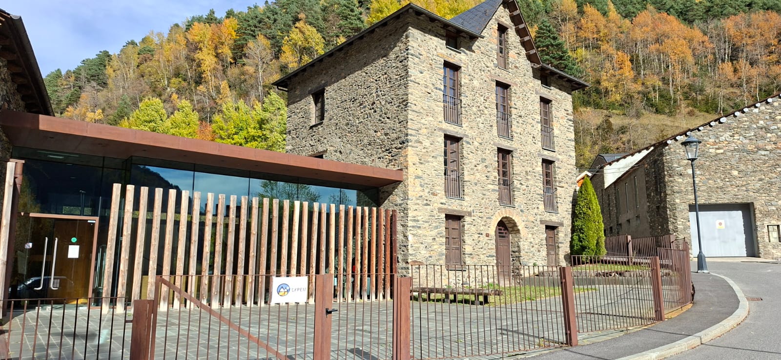 Cal Masover, la nova casa per a l'Escola de Formació de Professions Esportives i de Muntanya.