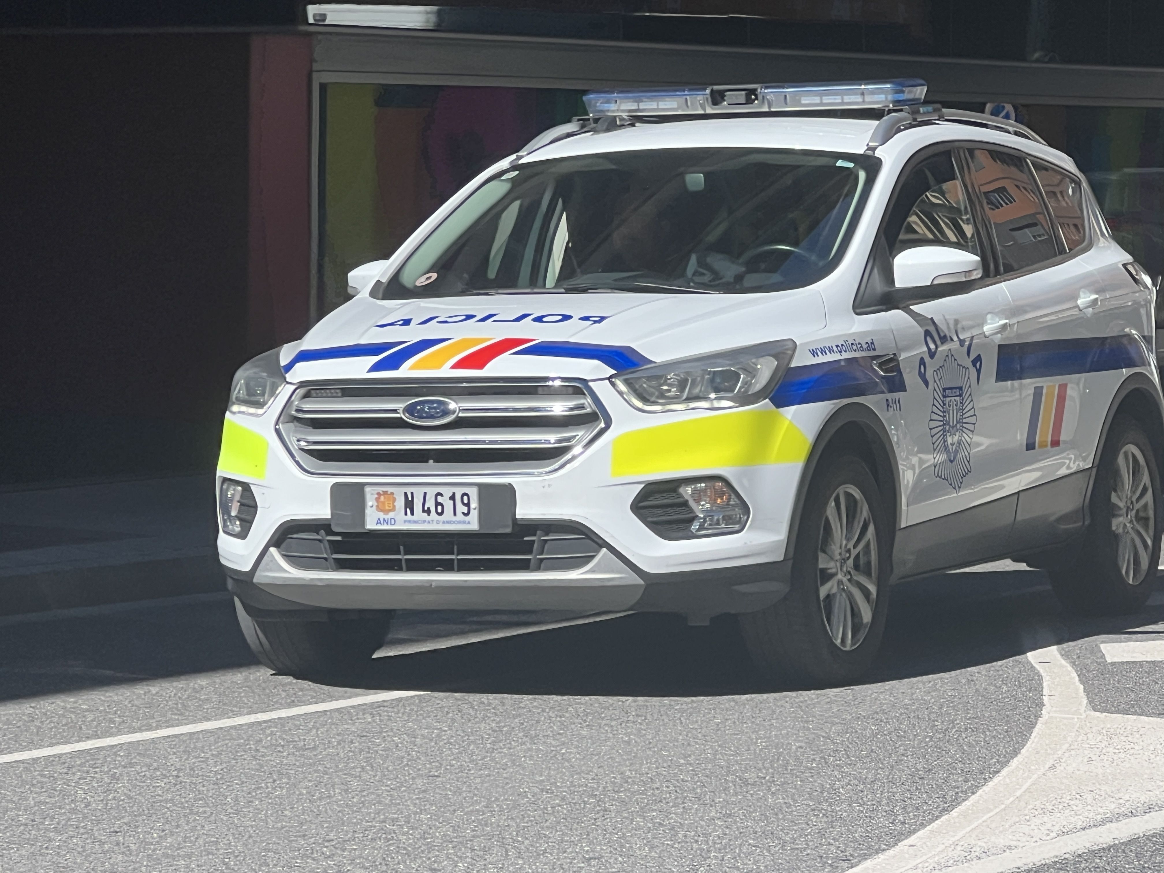 Una dotació policial.