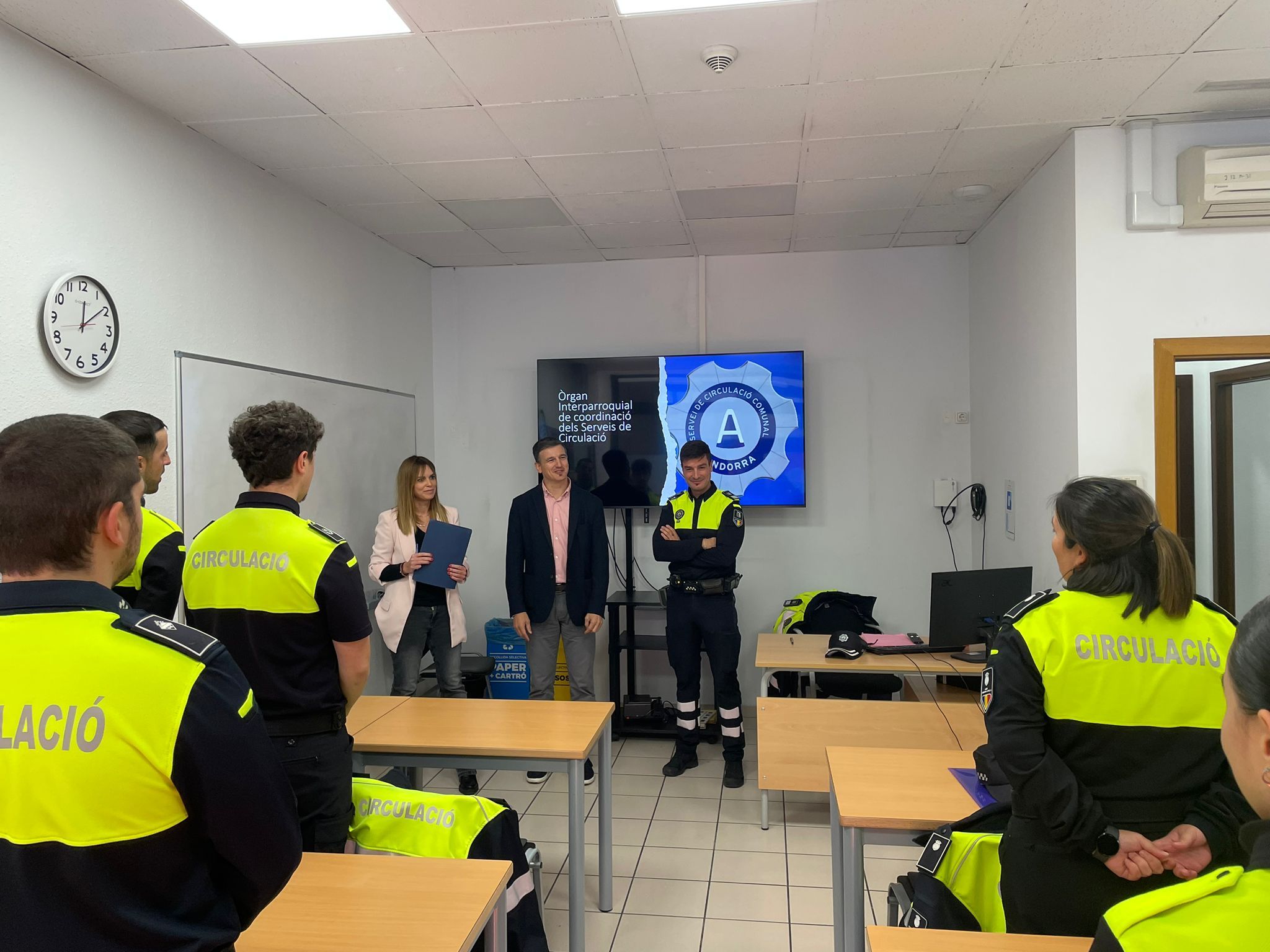 Cadena i Fité agraeixen la predisposició als primers agents de circulació formats en atenció a la violència de gènere.