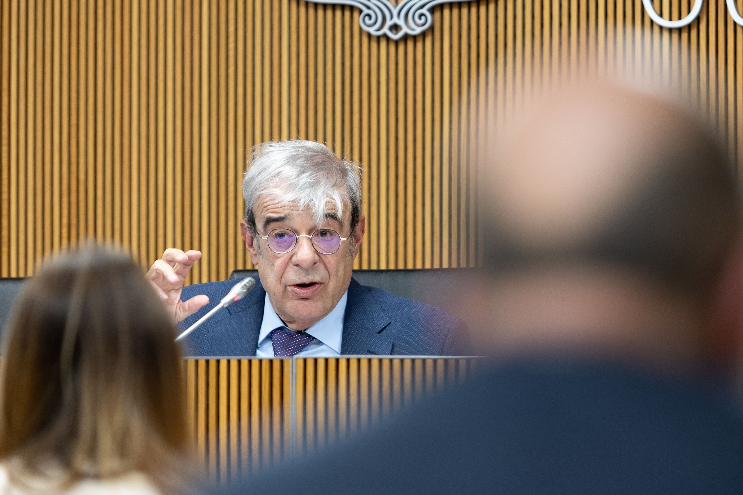 Compareixença de Ladislau Baró Solà, Ministre de Relacions Institucionals, Educació i Universitats. Compareixença de Ladislau Baró Solà, Ministre de Relacions Institucionals, Educació i Universitats.