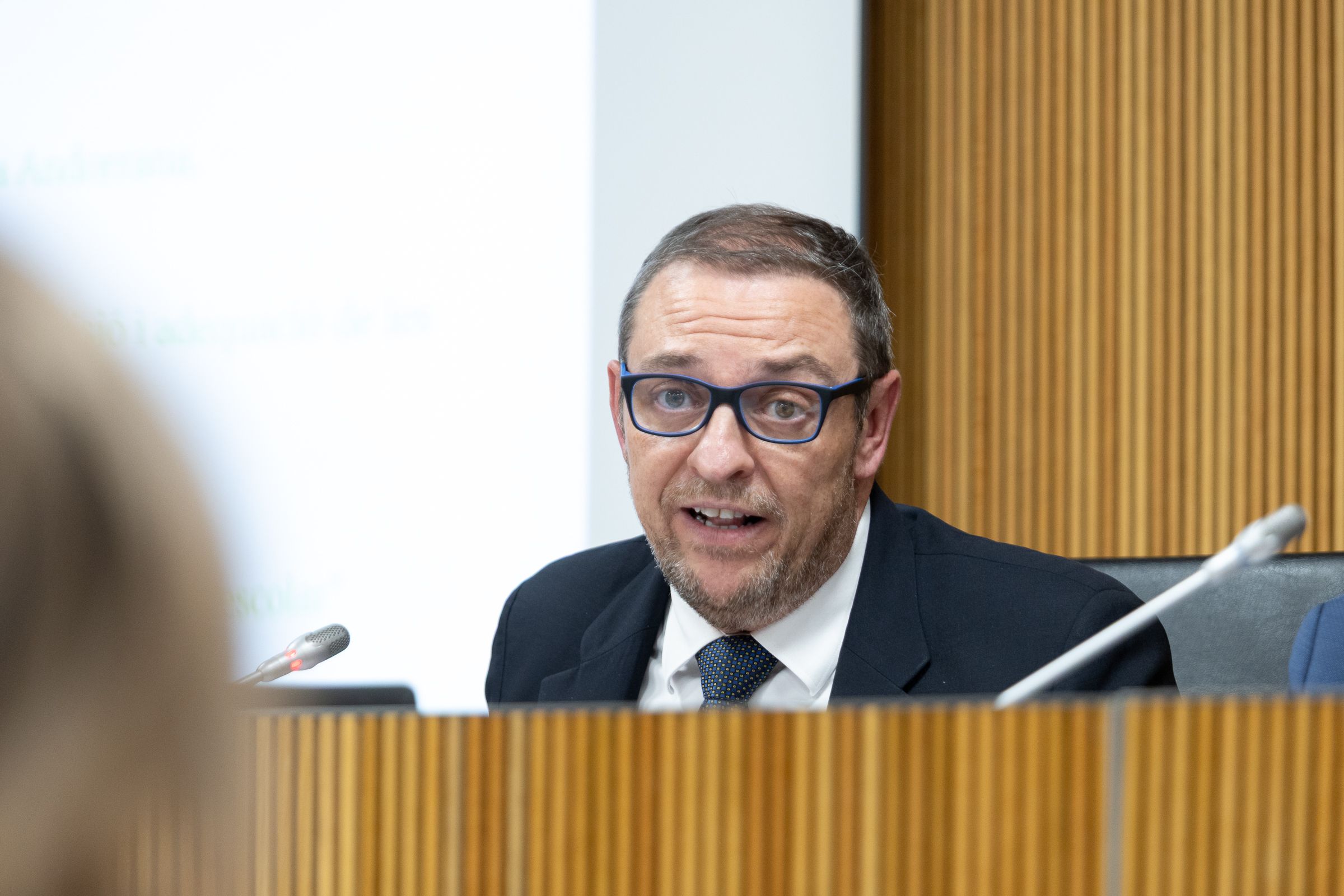 Josep Anton Bardina durant la compareixença. Josep Anton Bardina durant la compareixença.