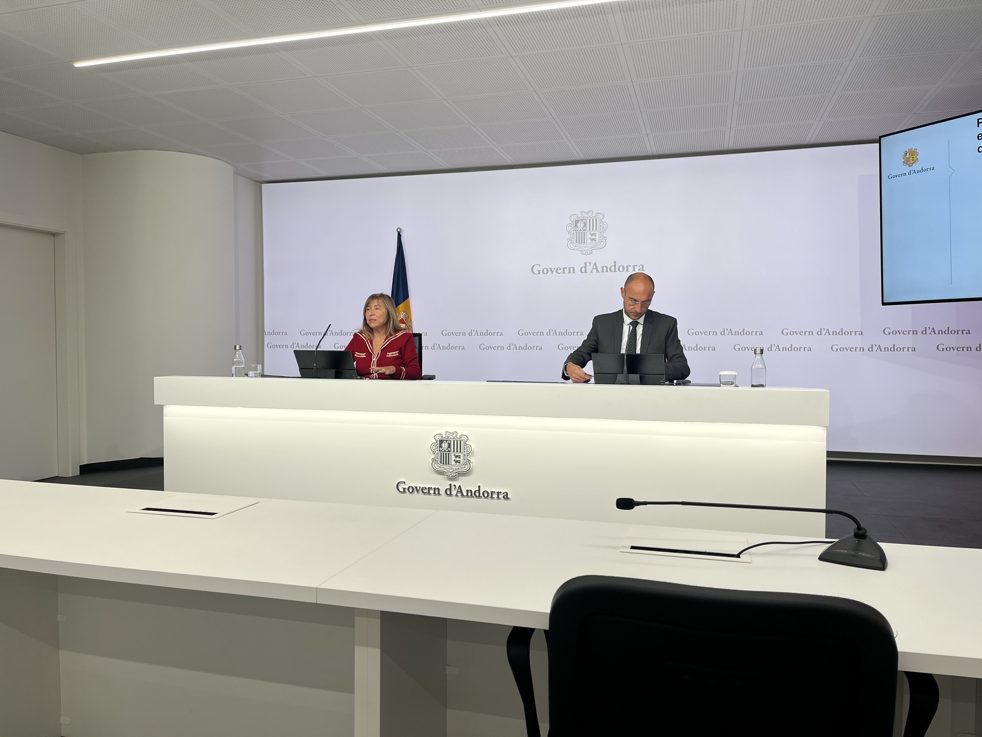 la ministra, Conxita Marsol, i el secretari d’Estat, Jordi Puy.