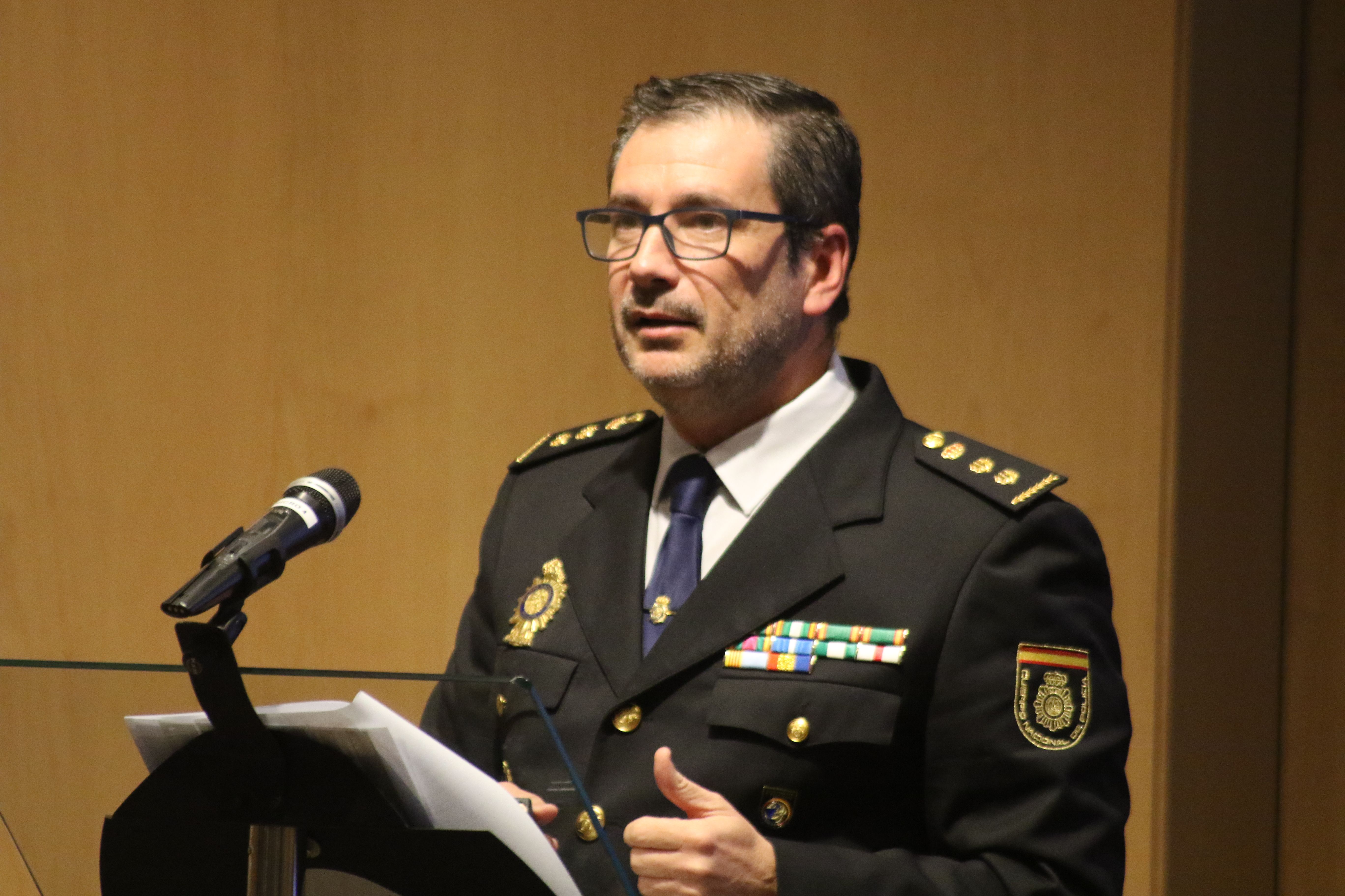 El comissari de policia espanyol Fernando Guerrero també ha intervingut. El comissari de policia espanyol Fernando Guerrero també ha intervingut.