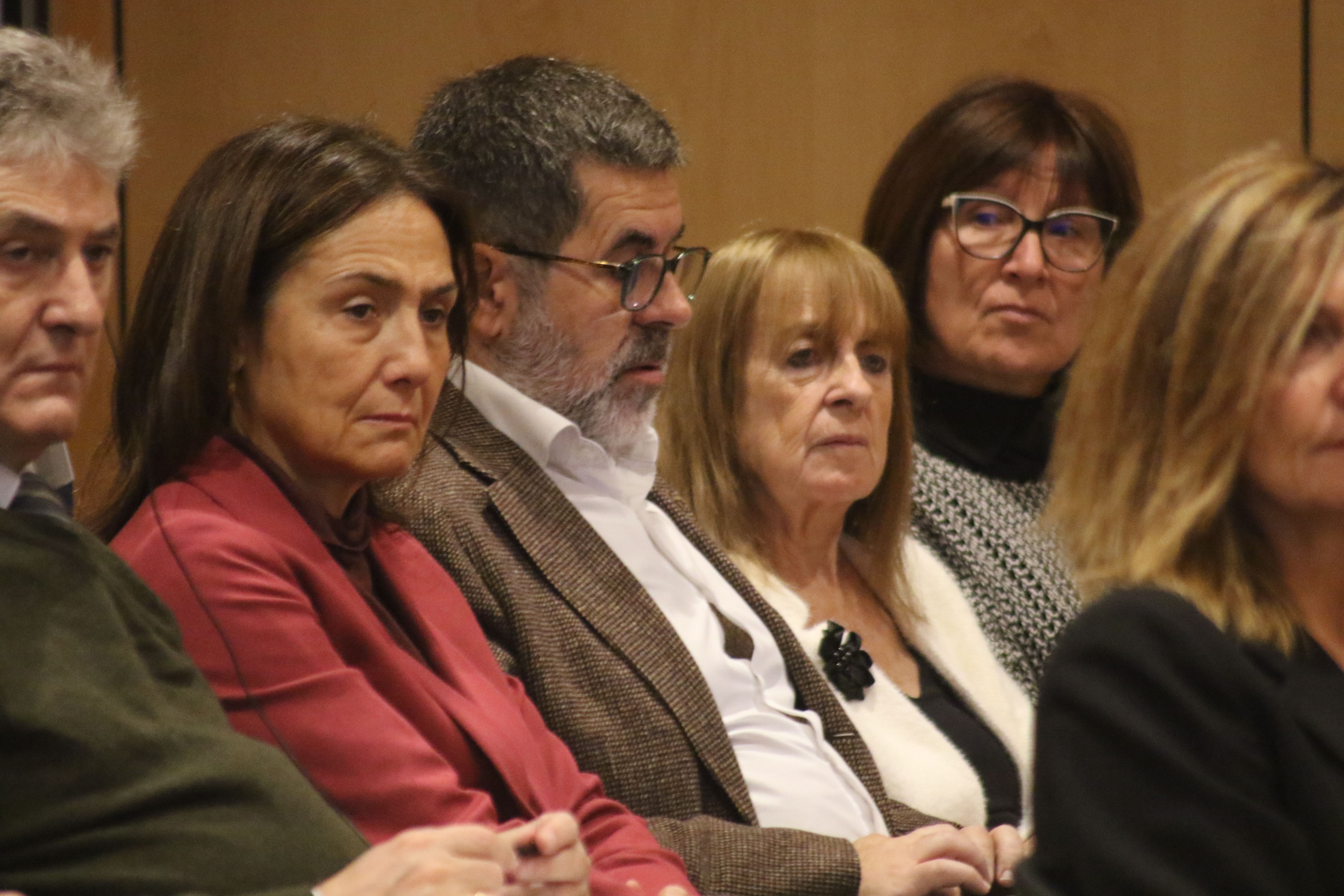 Jordi Sánchez, empresonat al seu dia per la causa independentista, estava entre els assistents com a assistent del Síndic de Greuges a Catalunya. Jordi Sánchez, empresonat al seu dia per la causa independentista, estava entre els assistents com a assistent del Síndic de Greuges a Catalunya.