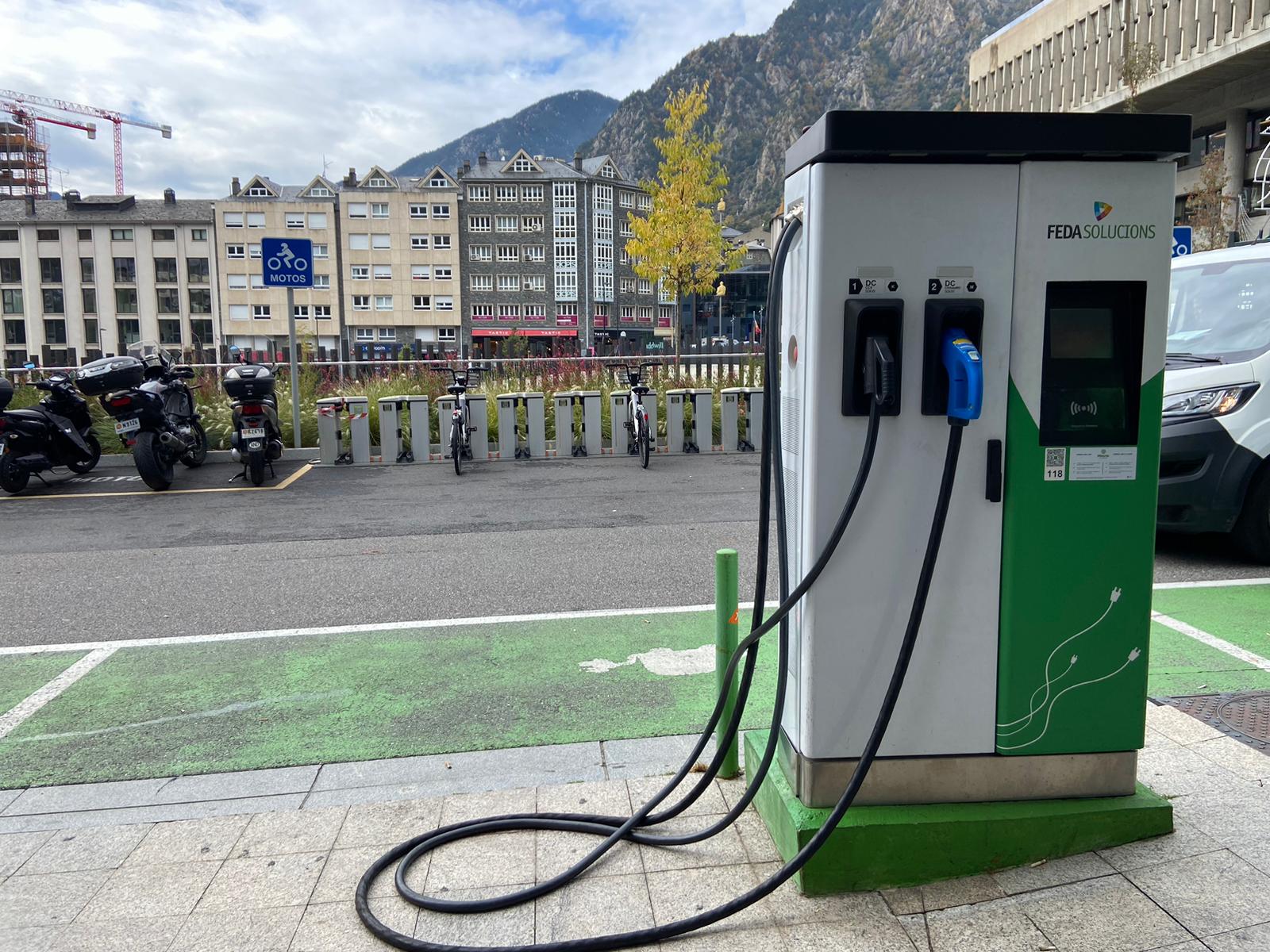 Un dels punts de càrrega de FEDA Solucions, a Andorra la Vella.
