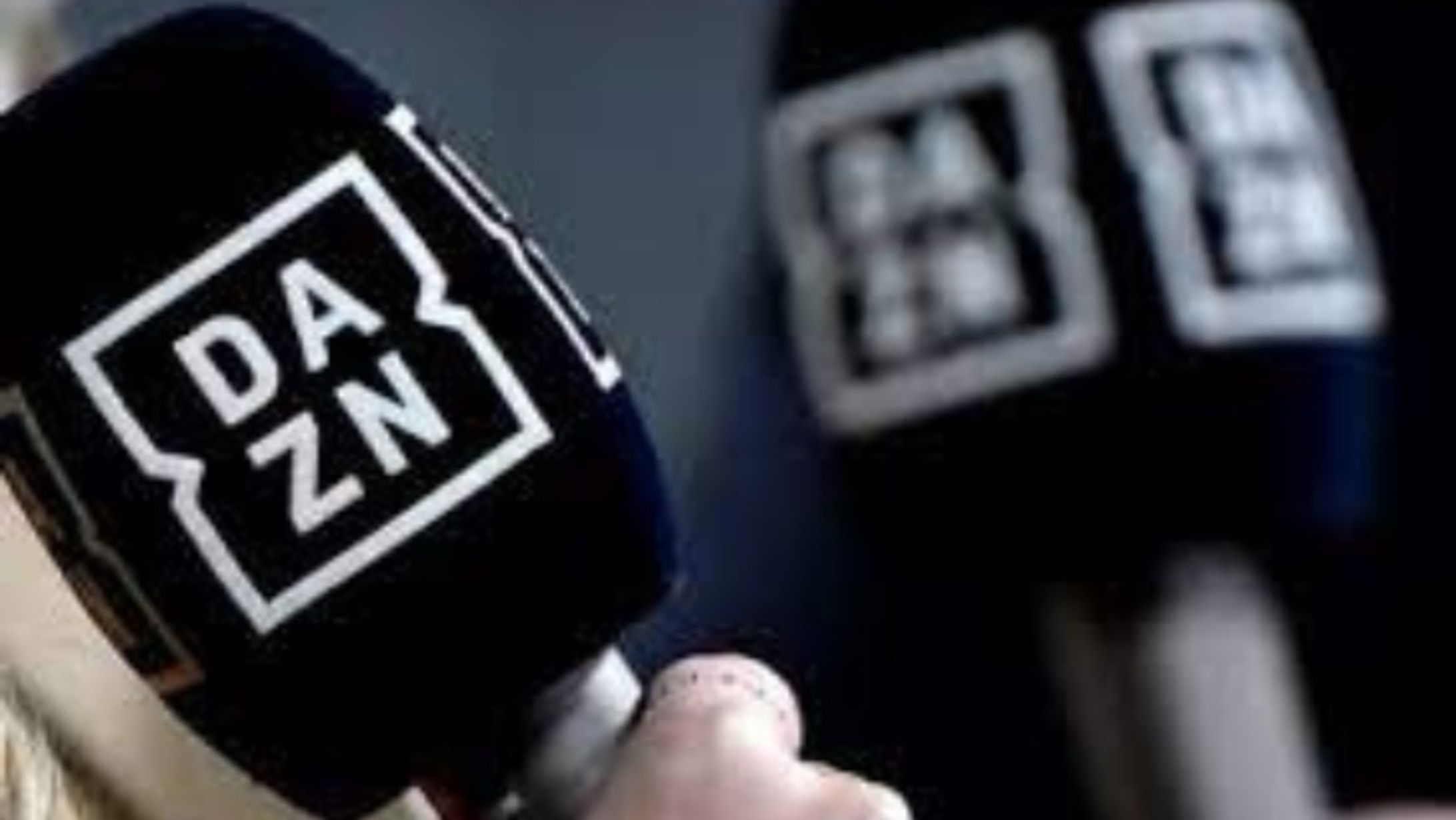 Micròfons de DAZN.