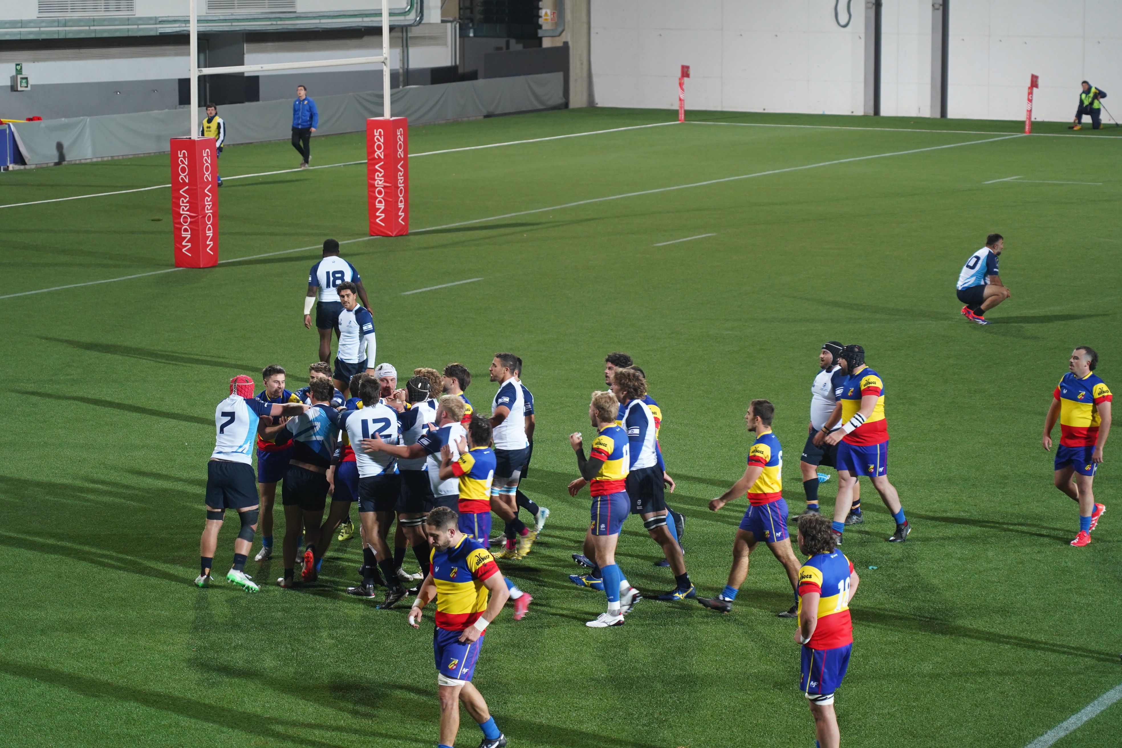 Moments de tensió entre les dues seleccions.