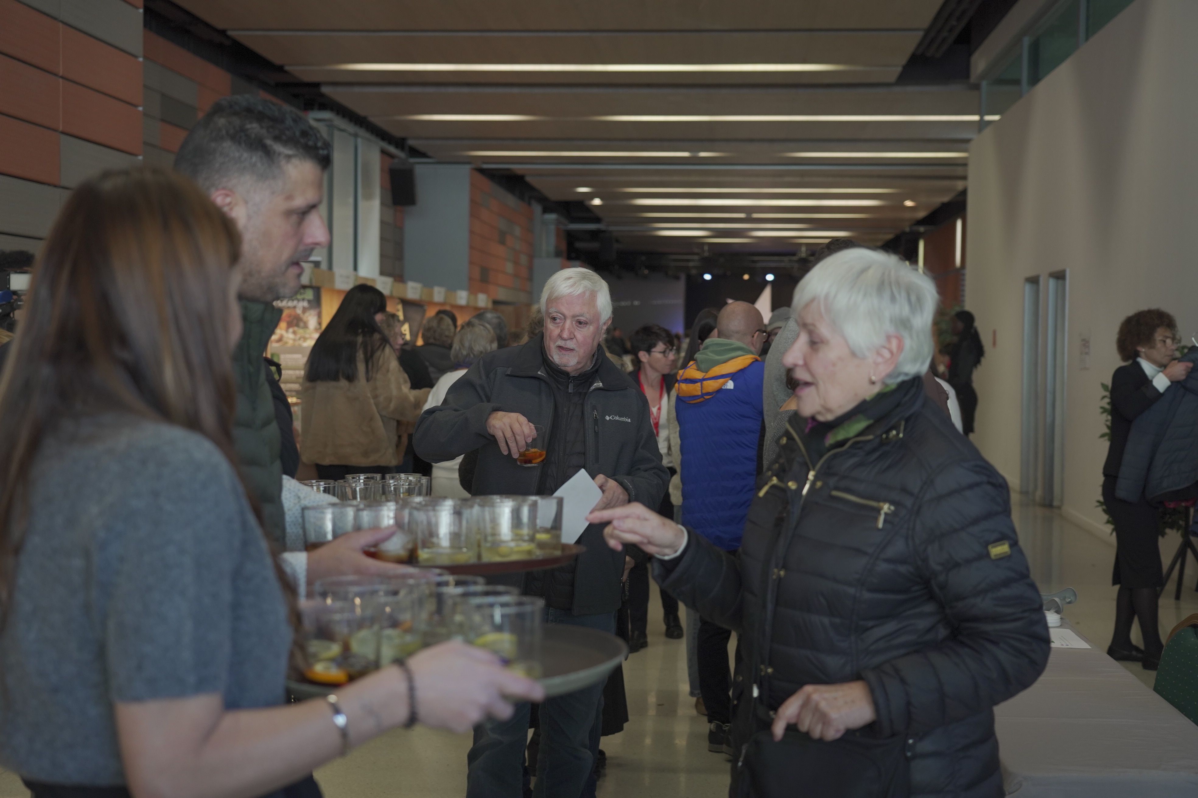 Vermut per agafar gana abans de començar a menjar.