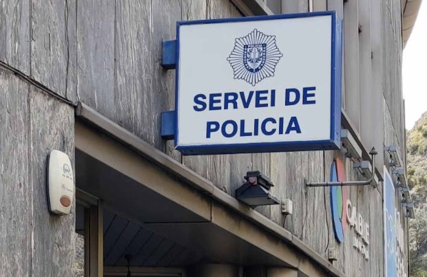 Una imatge de l'exterior del servei de policia de Sant Julià de Lòria.