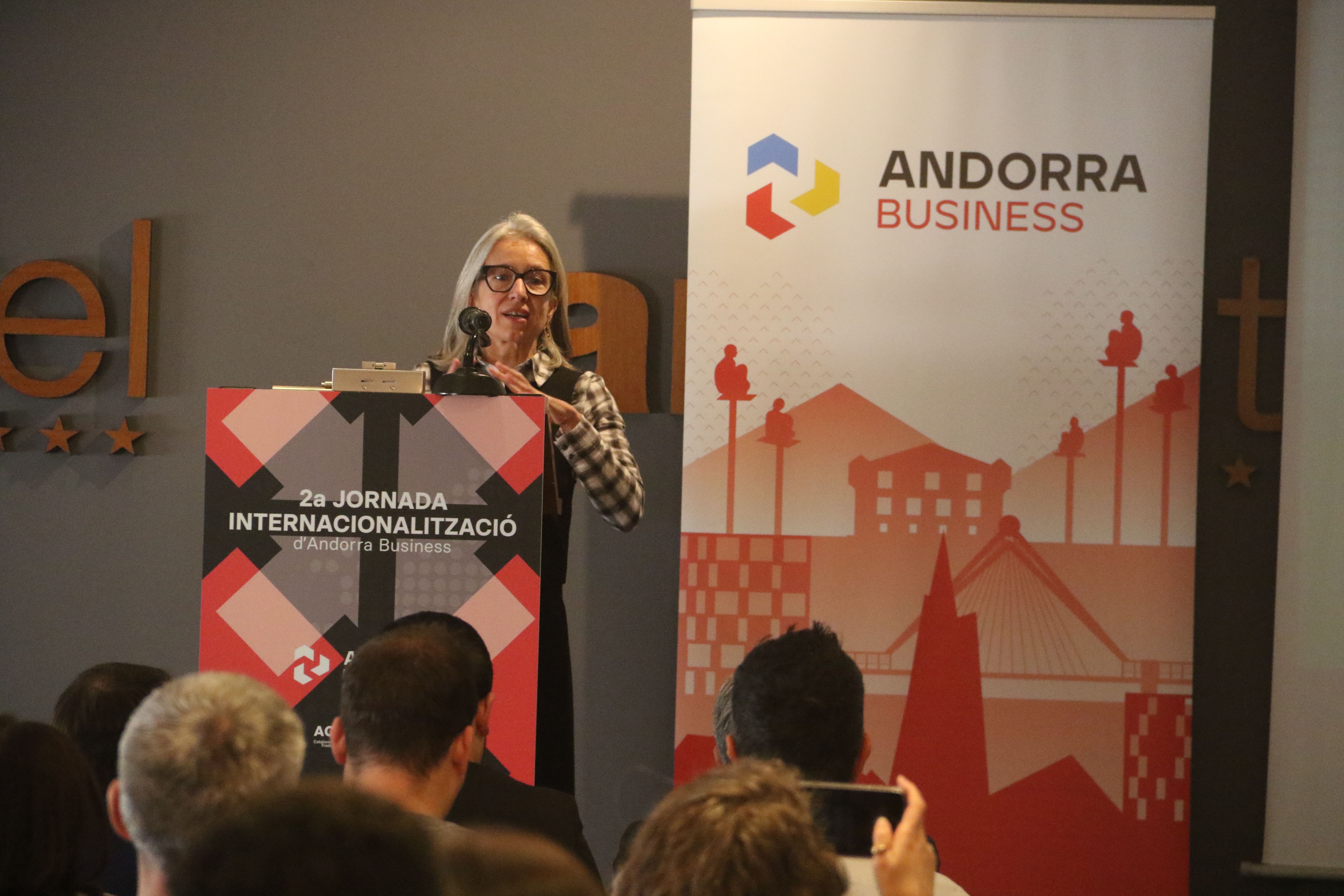 Judith Hidalgo en una intervenció en la jornada de sensibilització sobre internacionalització empresarial.