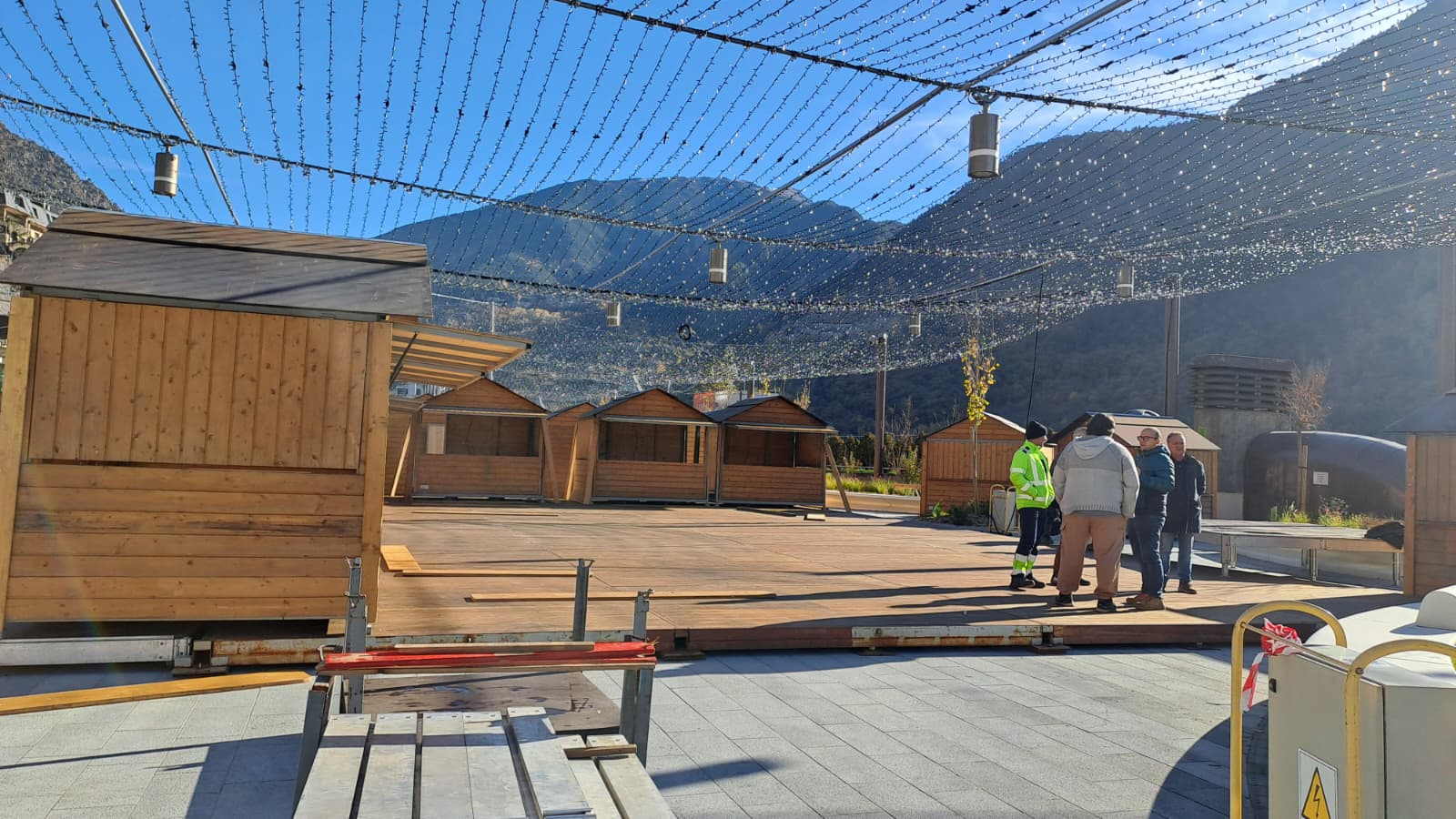 Les casetes pel Poblet de Nadal ja es troben al lloc on s'han d'instal·lar.