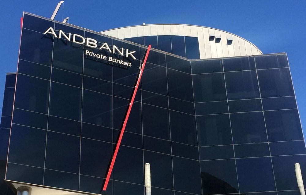 Façana de la seu central d'Andbank a Escaldes-Engordany, esquitxada per l'afer que investiga l'Audiència espanyola.