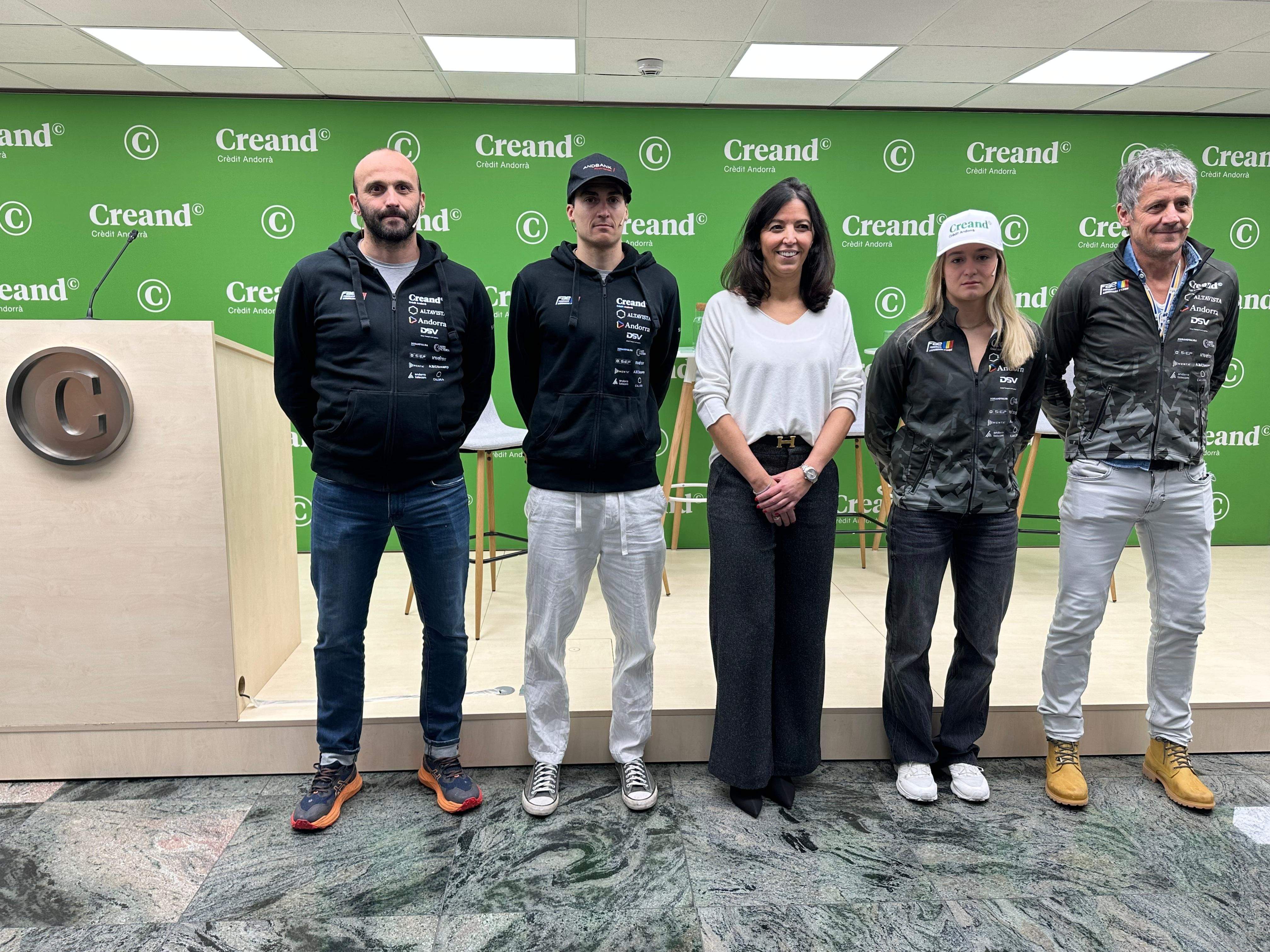 L'equip andorrà, amb Marc Puigsubirà d'entrenador, i els fondistes Irineu Esteve i Gina del Rio.