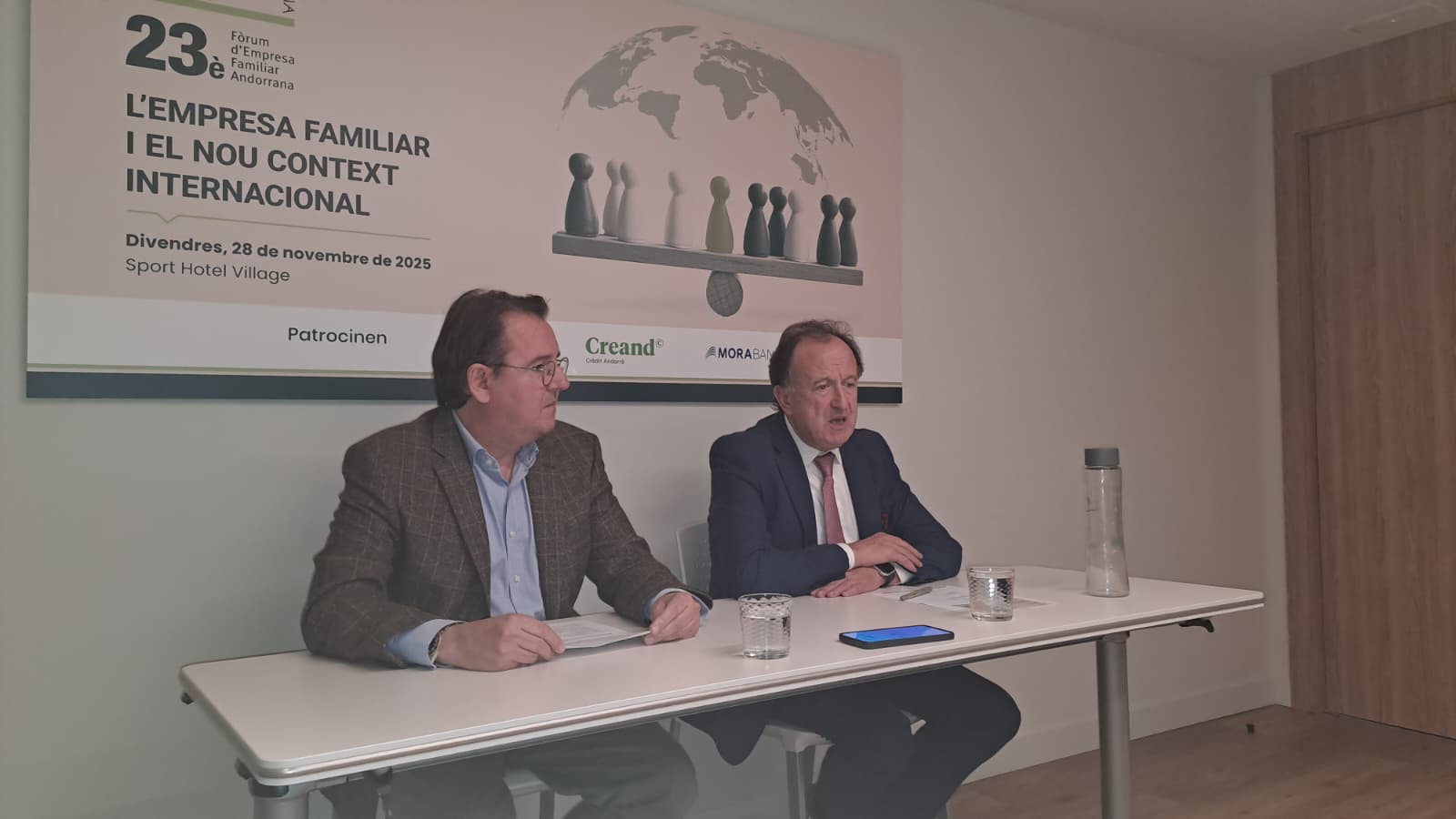 Aristot i Tomàs, durant la presentació del Fòrum.