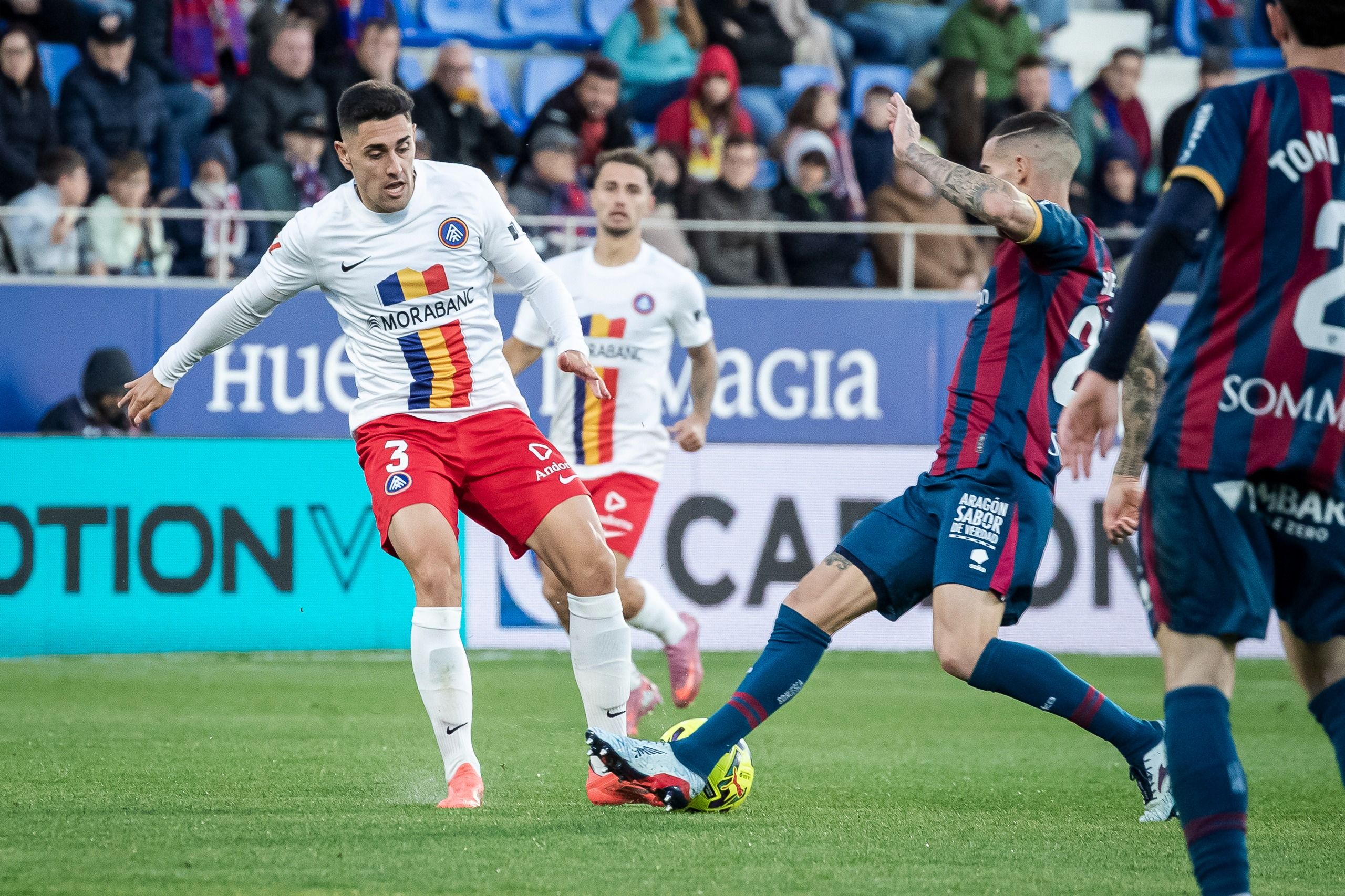 Merquelanz, durant el partit a Osca, l'únic que ha disputat en lliga amb l'Andorra.