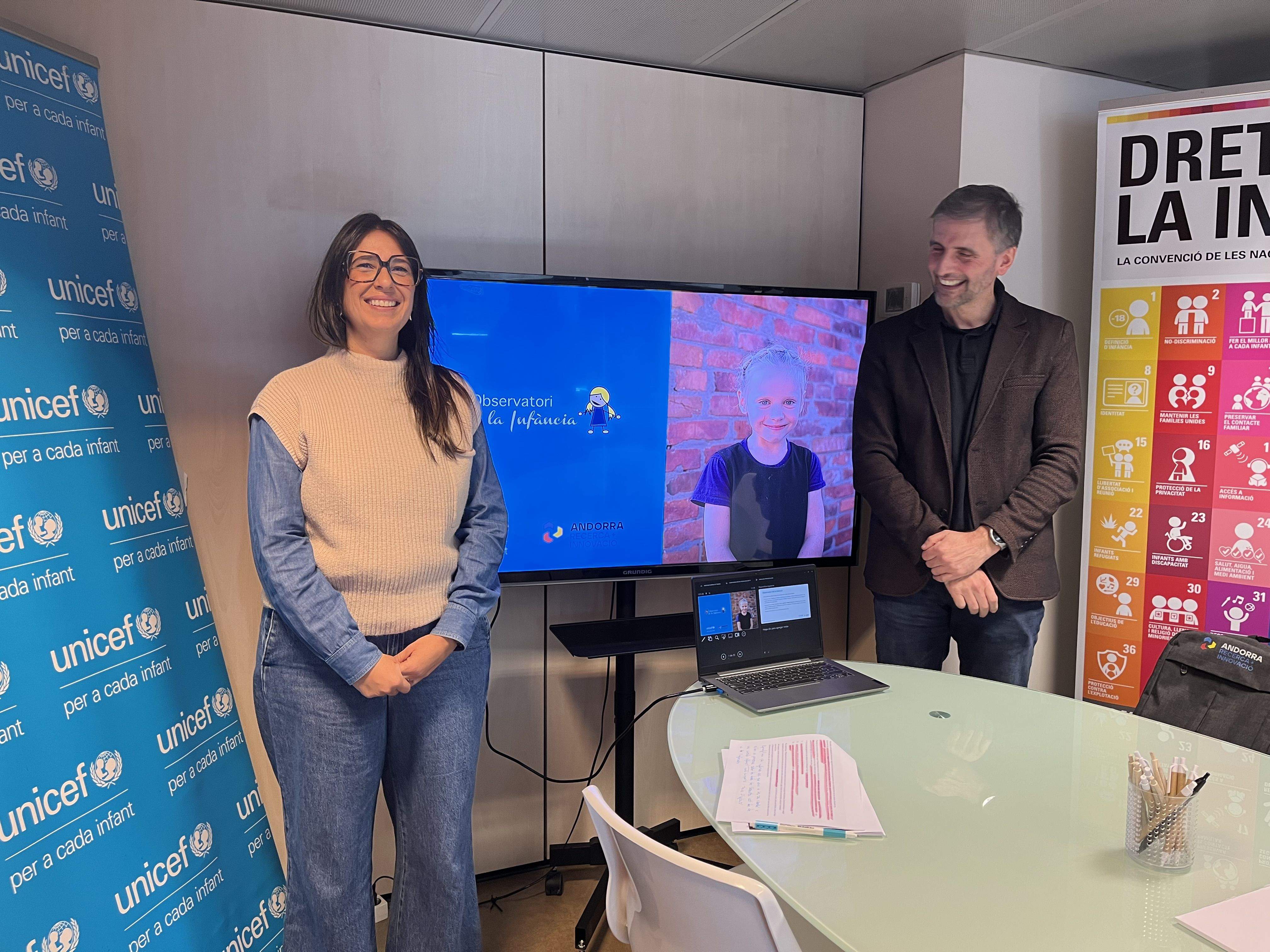 la directora executiva d’Unicef Andorra, Dàmaris Castellanos, i pel cap de l’àrea de Sociologia d’AR+I, Joan Micó. La portaveu del Sindicat, Rebeca Bonache.