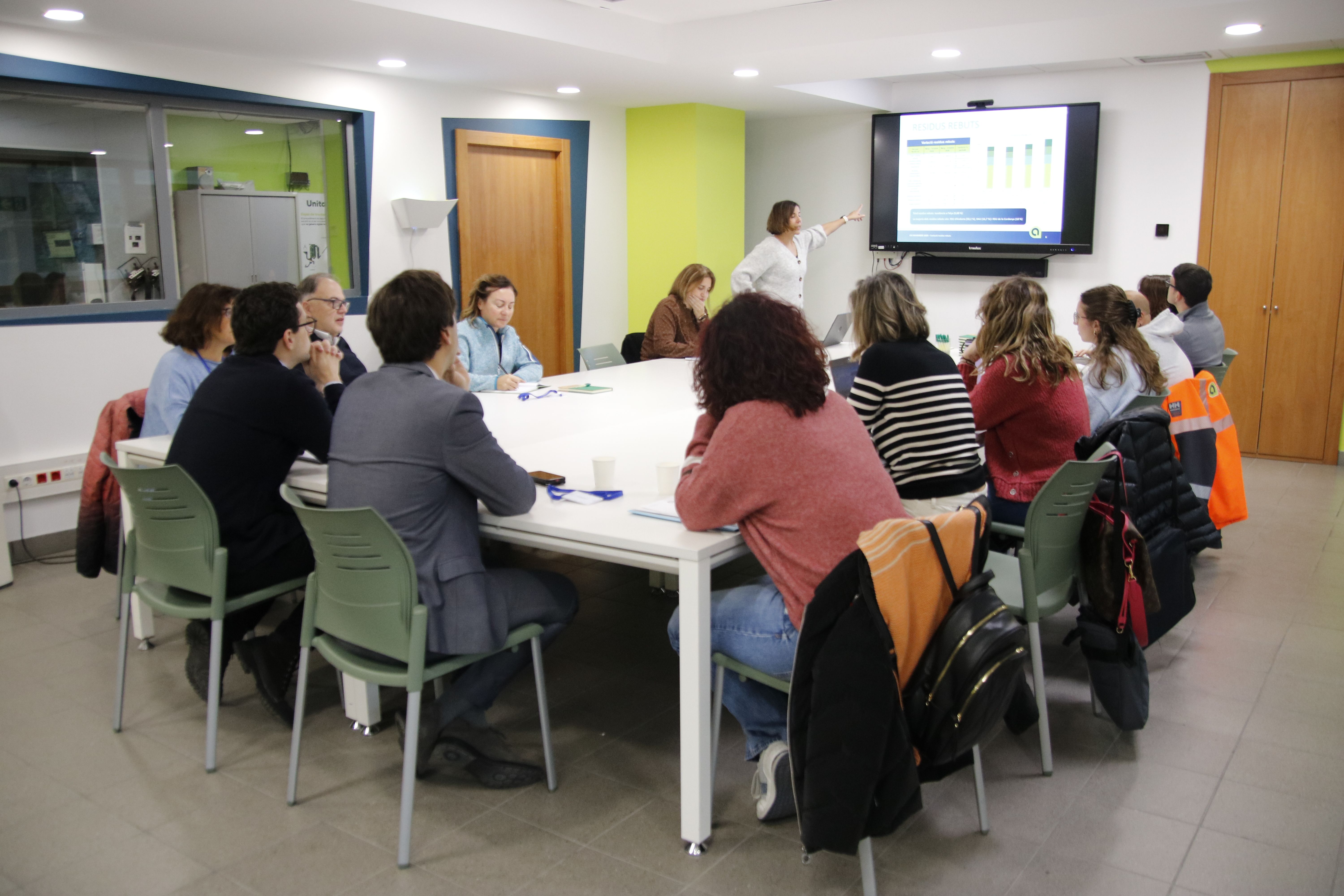 La reunió de la Comissió d’Informació i Vigilància del Centre de Tractament de Residus que ha tingut lloc aquest dijous.