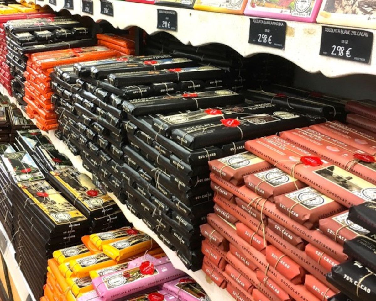 Xocolata exposada a un centre comercial.