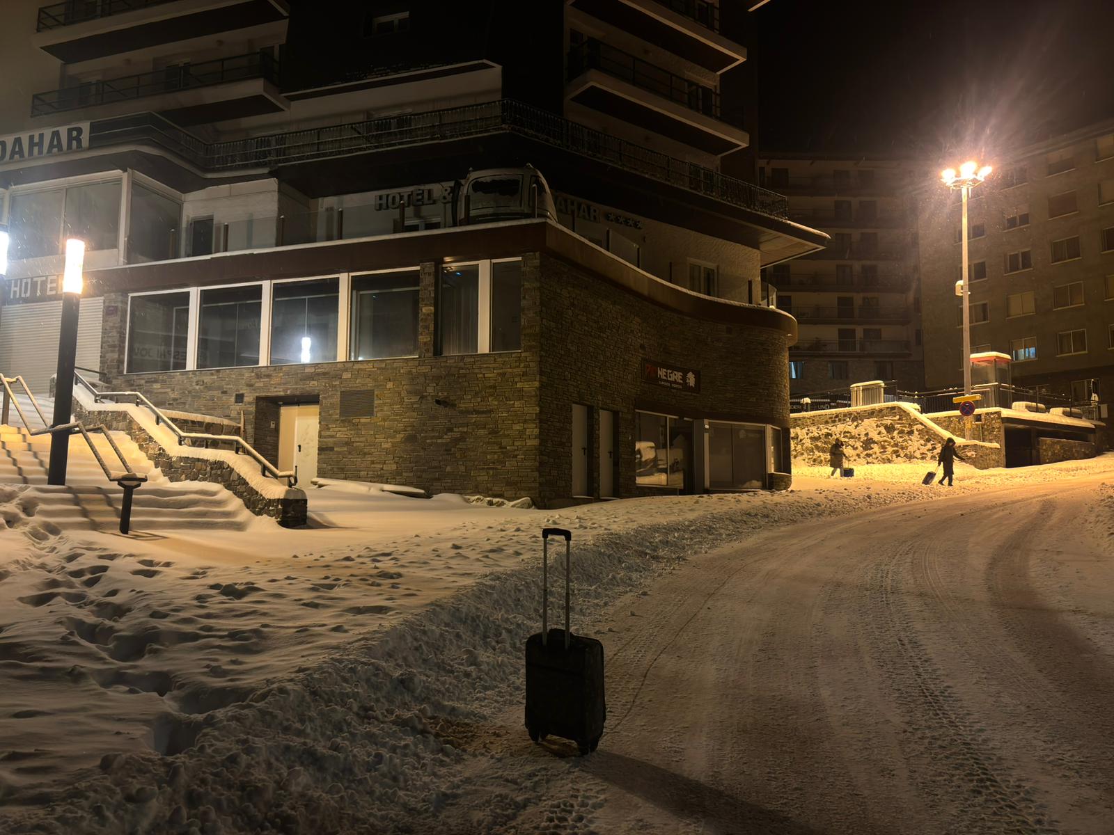 El Pas de la Casa a primeríssima hora del matí.