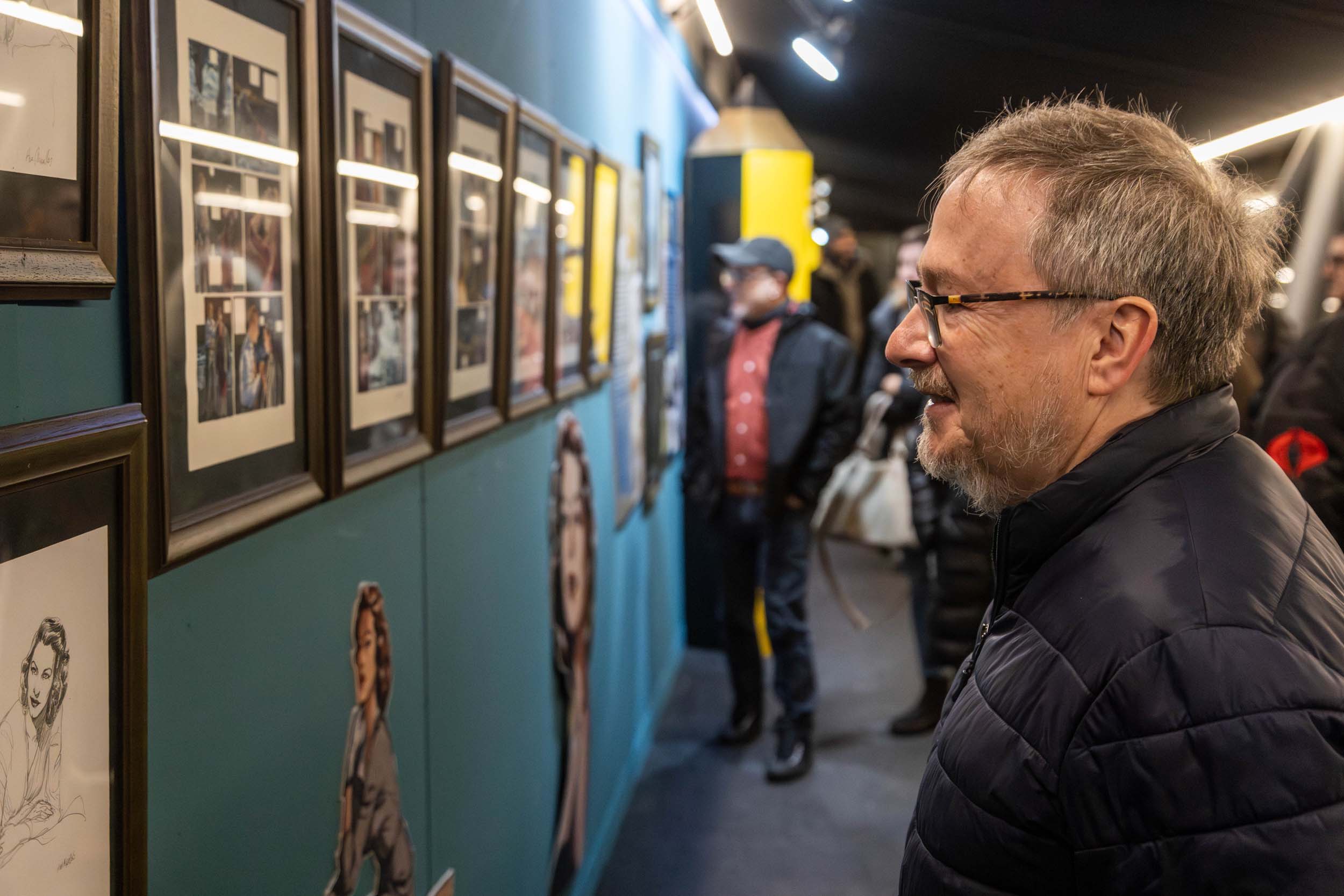 Un dels assistents a la inauguració de La Massana Còmic.
