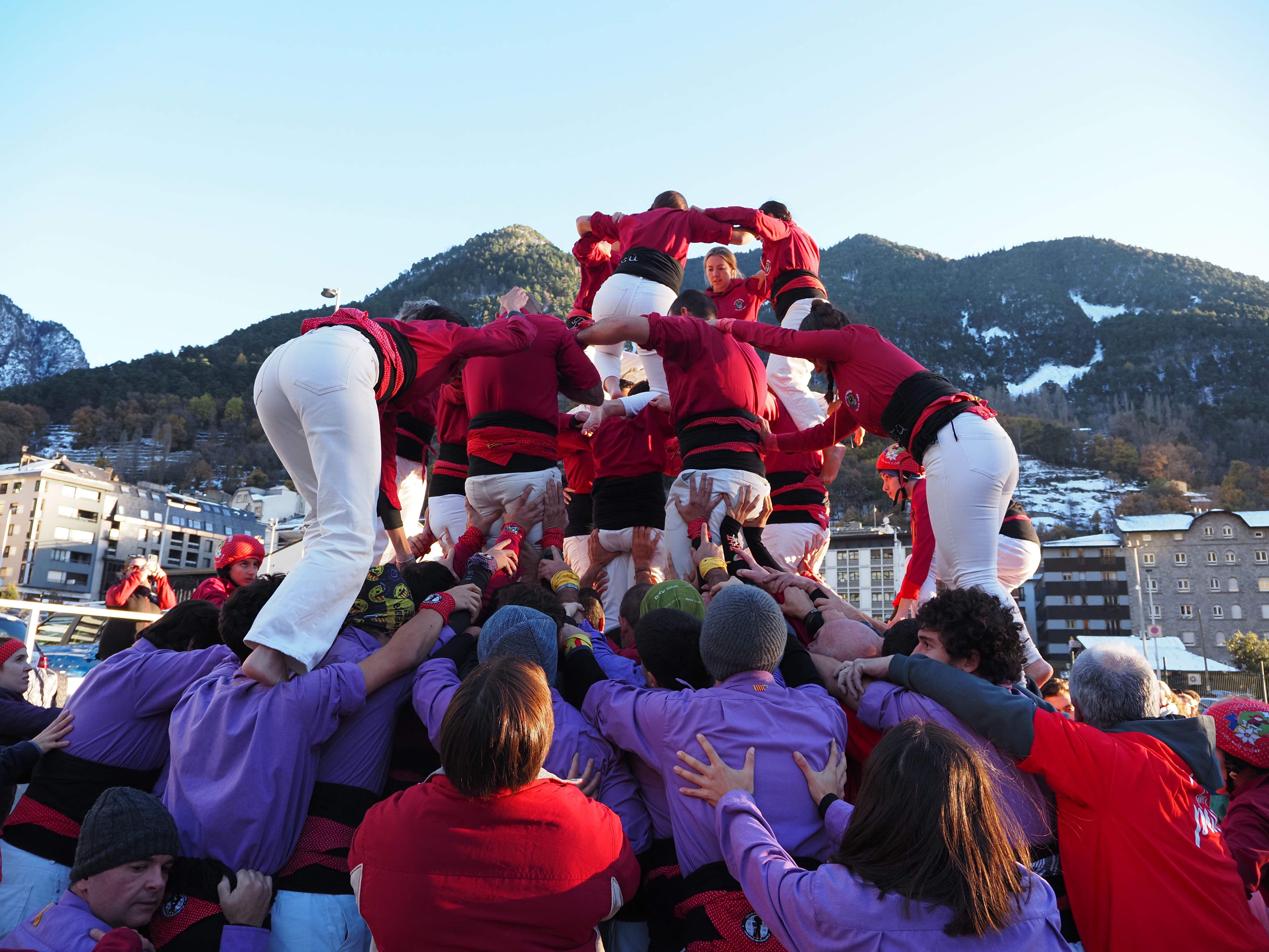 Una de les construccions dels Castellers d'Andorra.