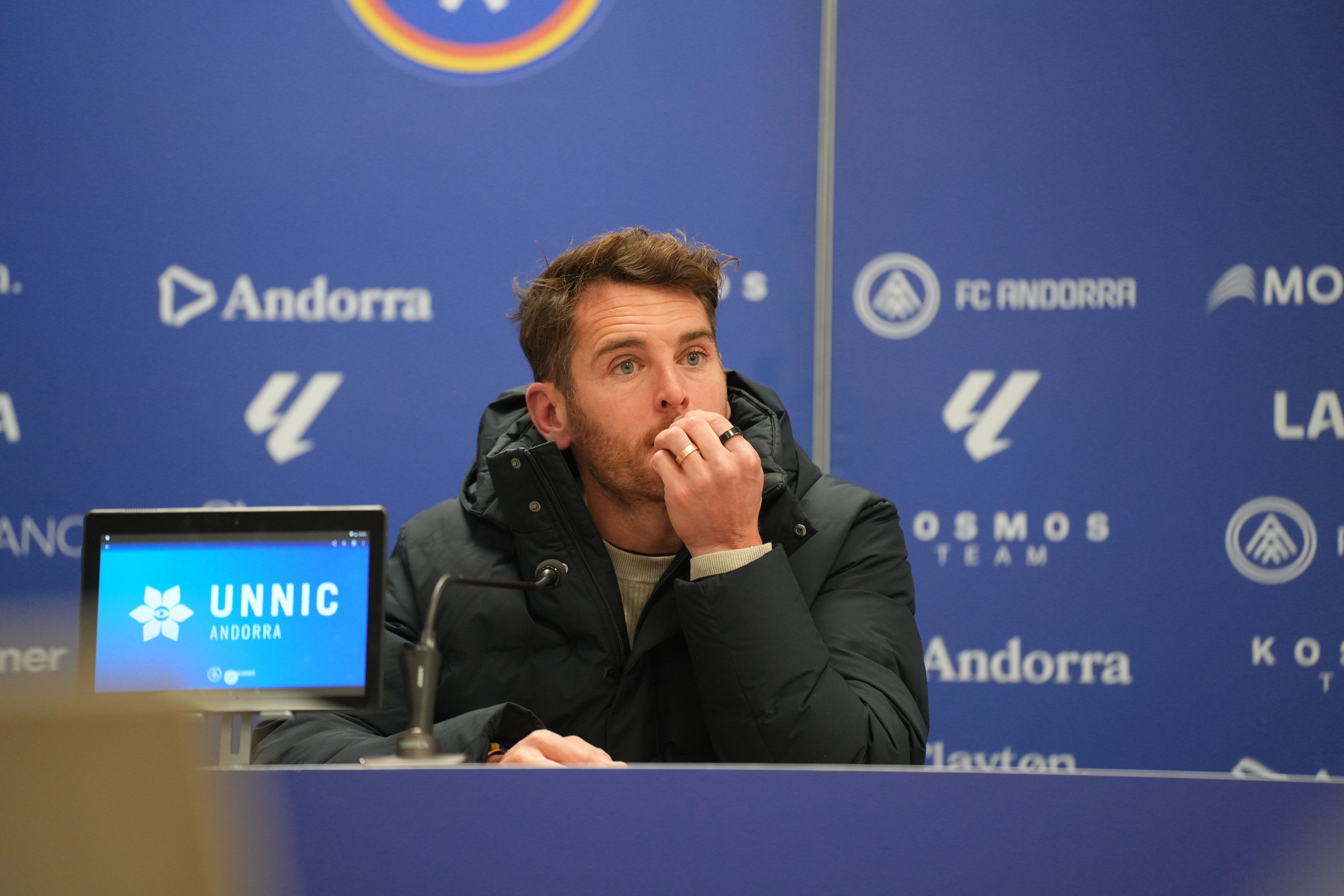 Ibai Gómez, durant la roda de premsa posterior a la derrota.