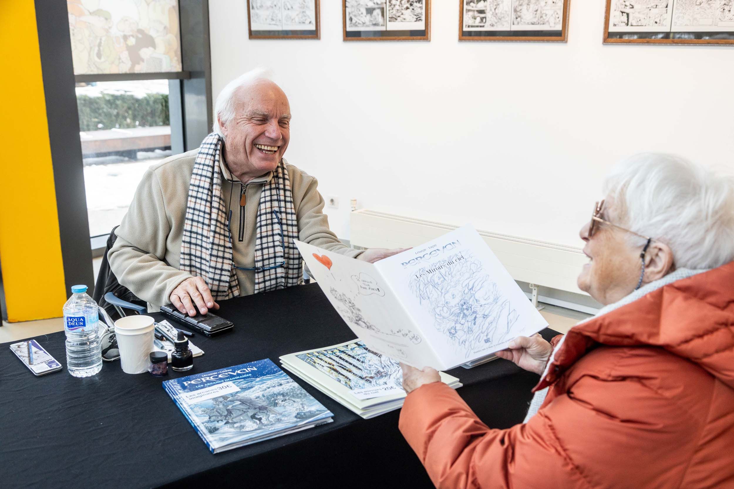 Philippe Luguy durant la sessió de firmes.