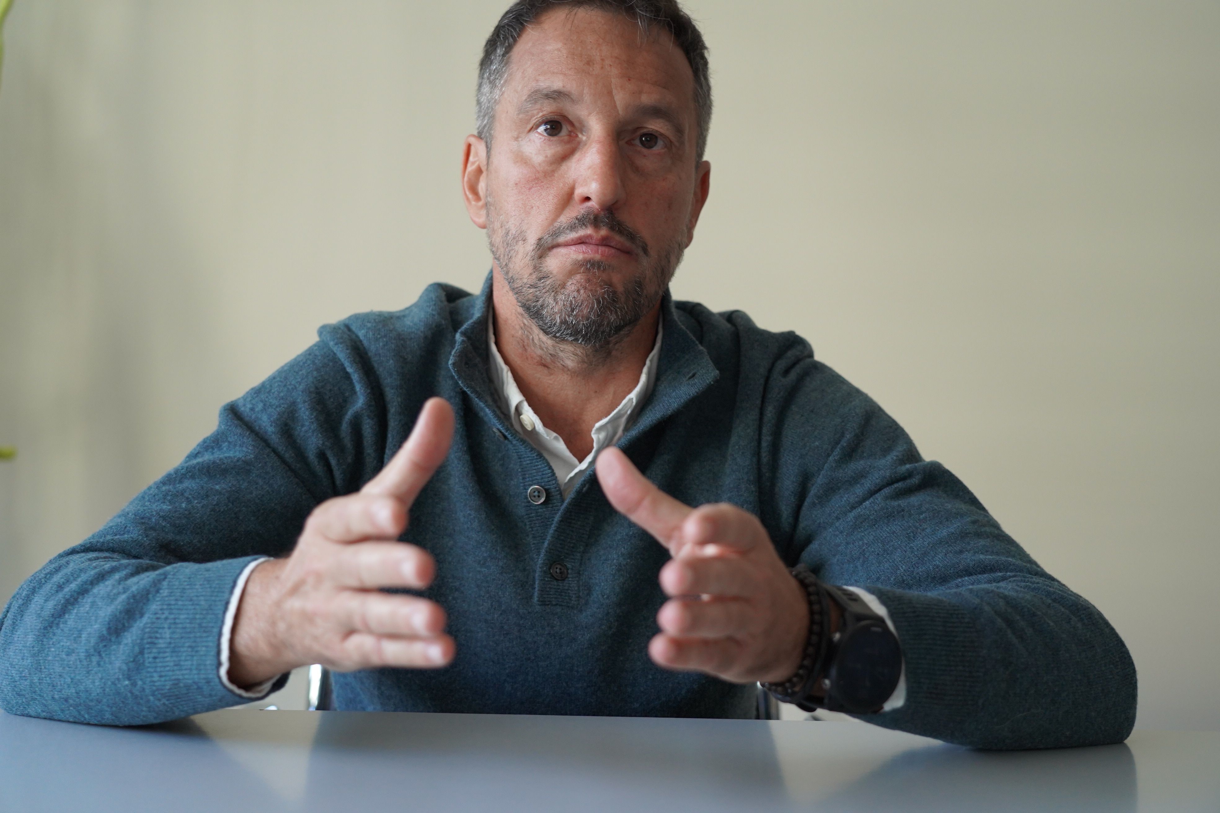 Pere López durant l'entrevista.