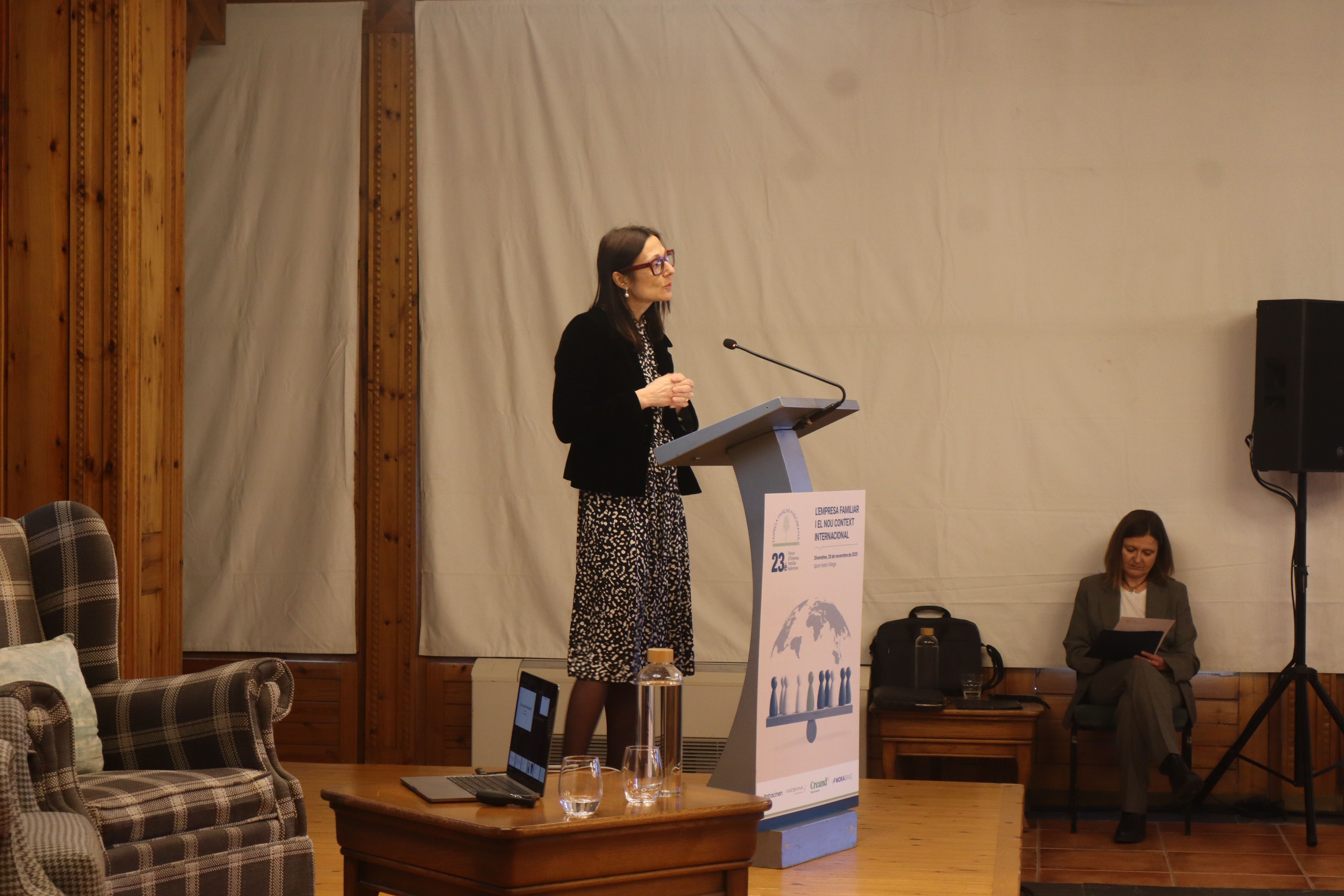 La ministra de Justícia i Interior, Ester Molné, durant la intervenció al Fòrum de l'EFA.