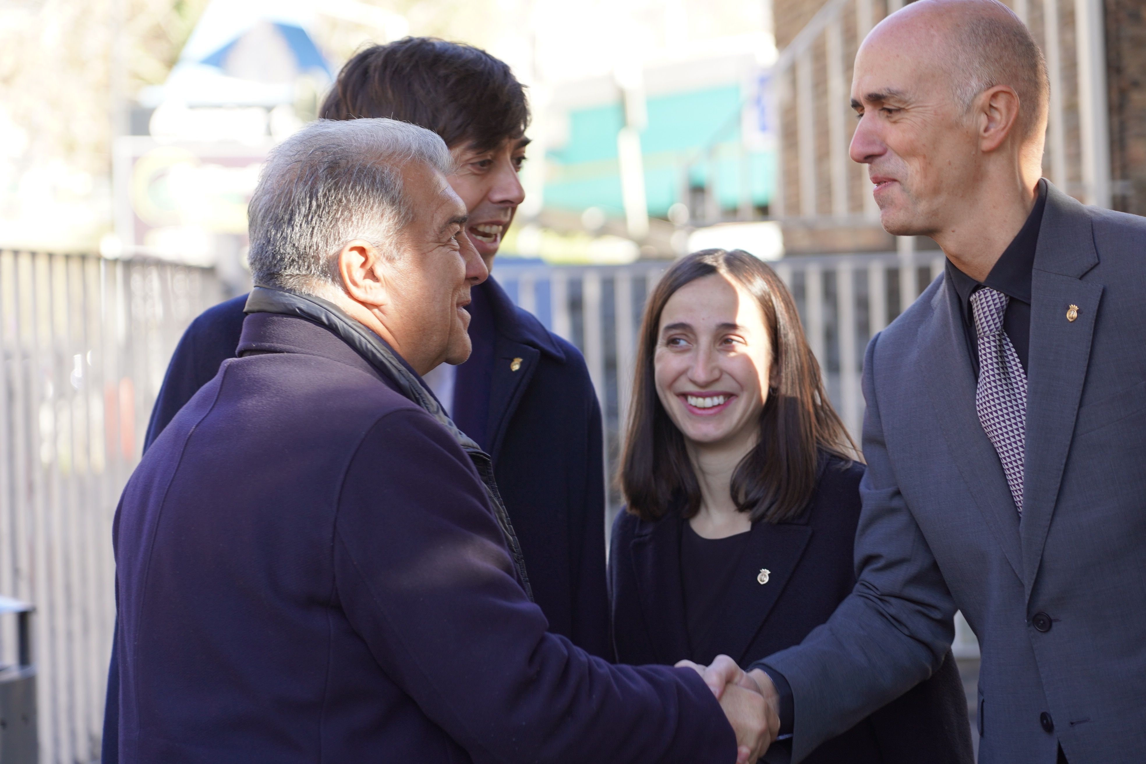 El president blaugrana, amb els membres de la corporació comunal.