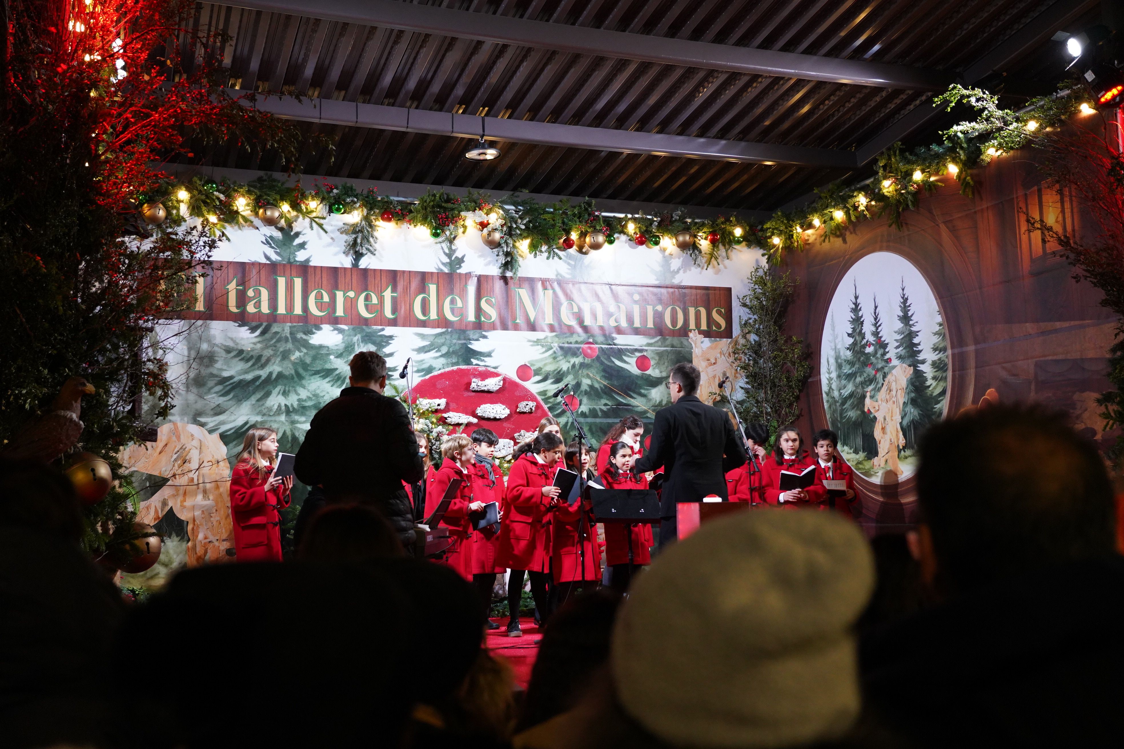 Actuació dels Petits Cantors d'Andorra.