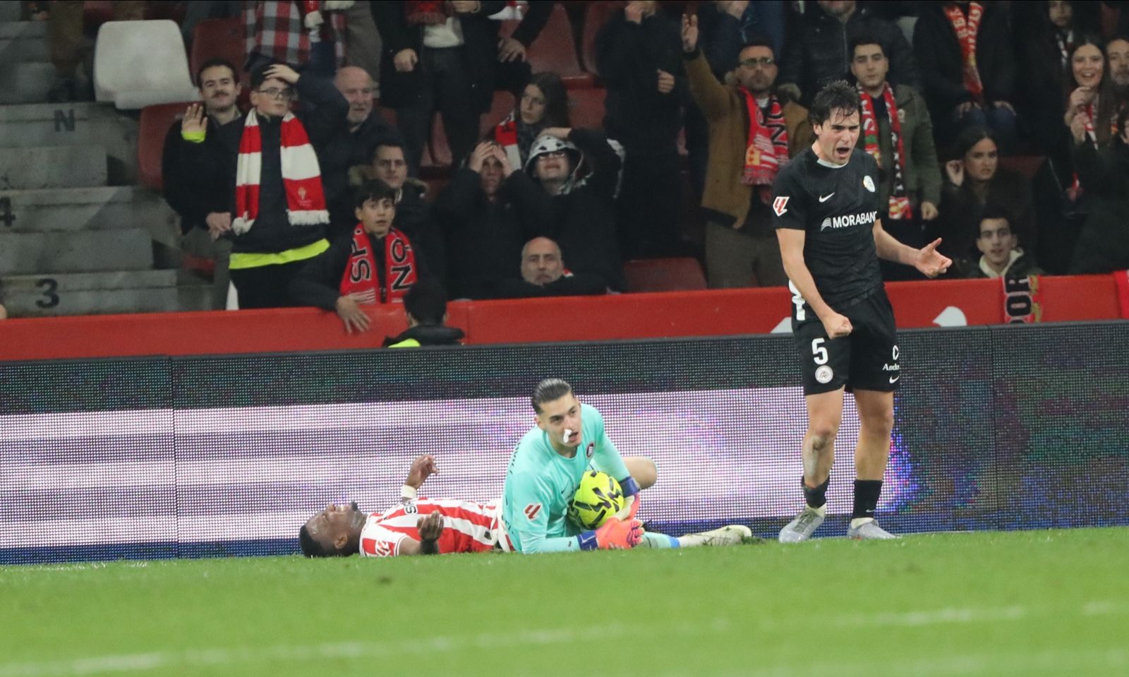 Yaako, una assegurança de vida per a l'FC Andorra.