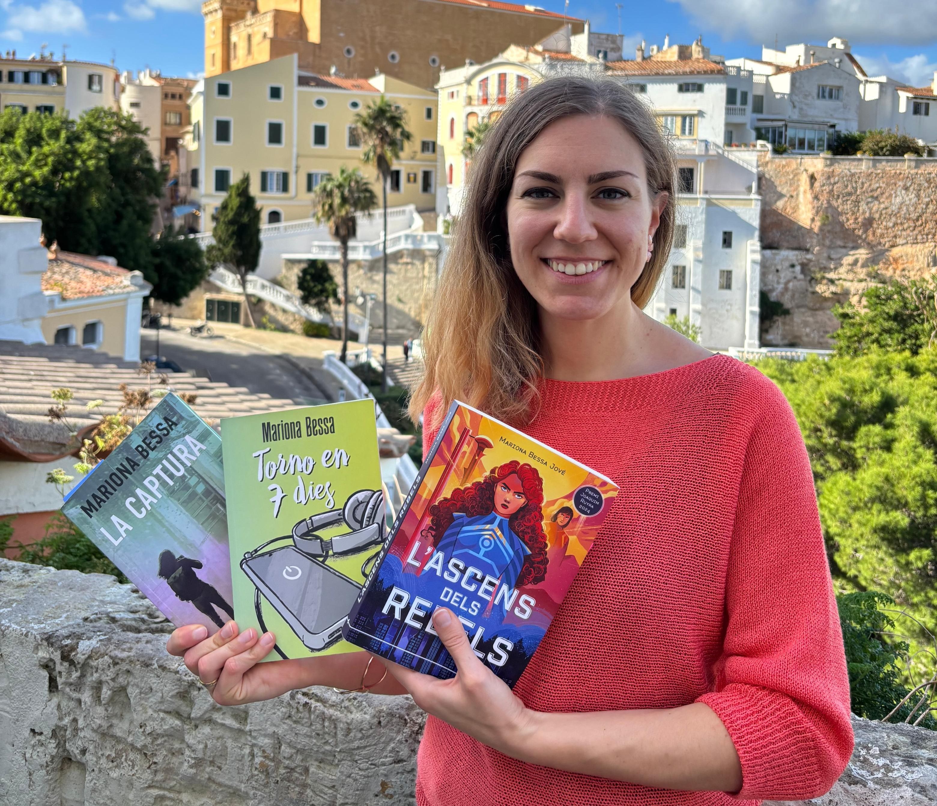 L'escriptora Mariona Bessa a Menorca.