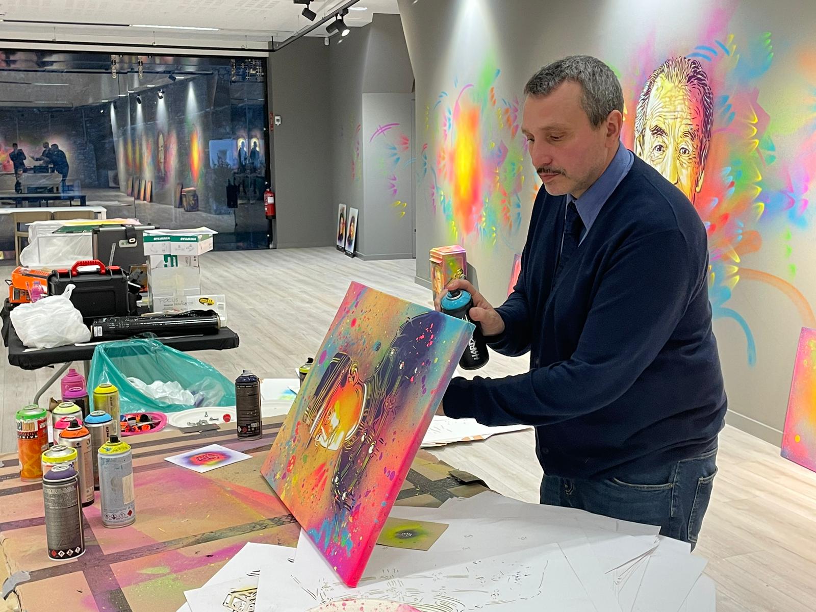 C215 treballa a les instal·lacions de l’Espai Caldes.