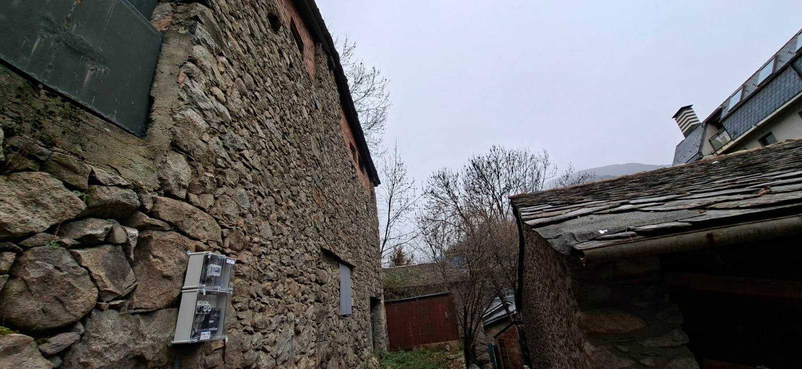 Les bordes comprades pel comú, la borda Xurrina i l'era de l'Obac.